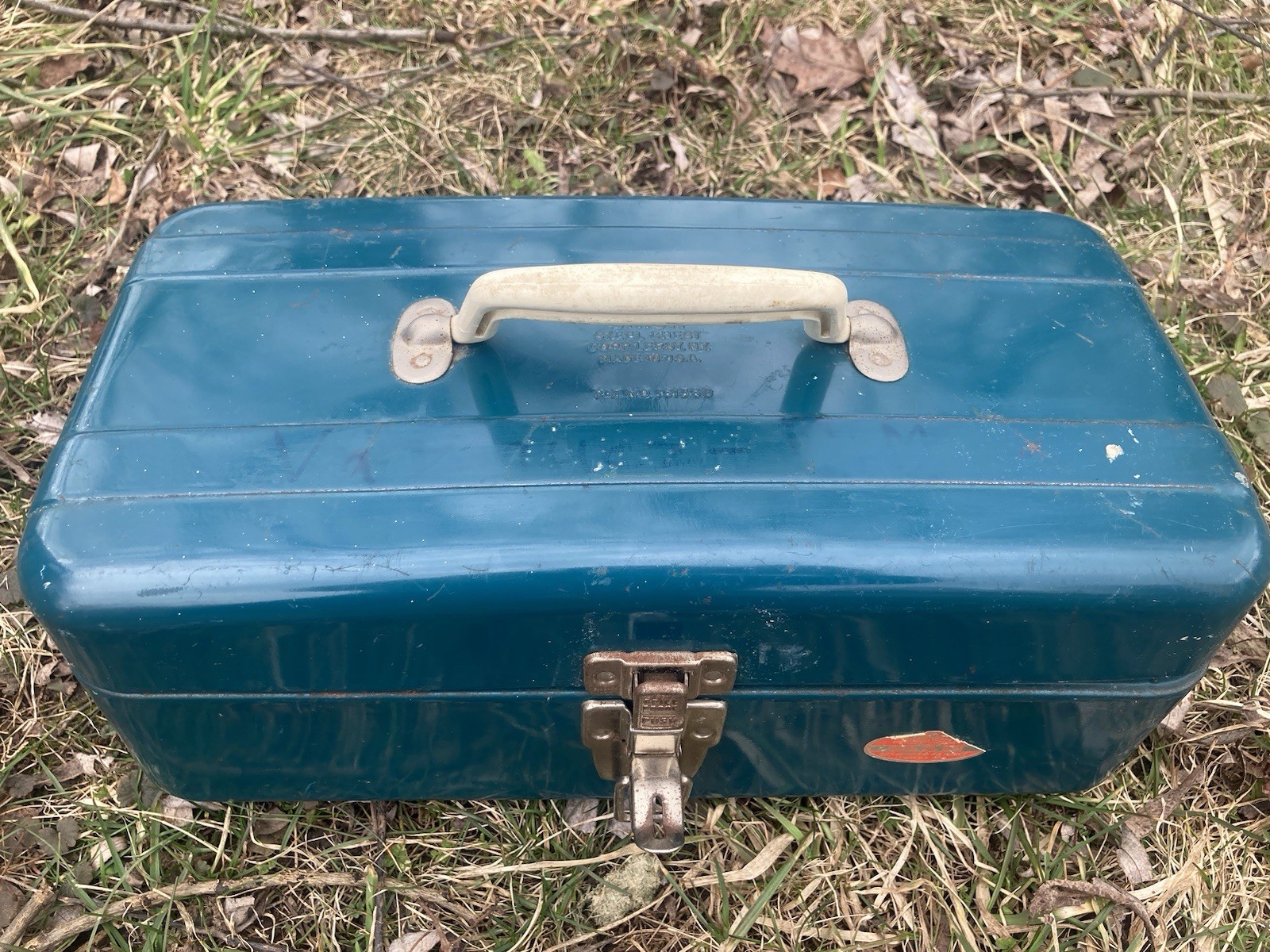 VTG 40’s-60’s Union Steel Chest 5314 Teal White Handle Empty toolbox/tacklebox