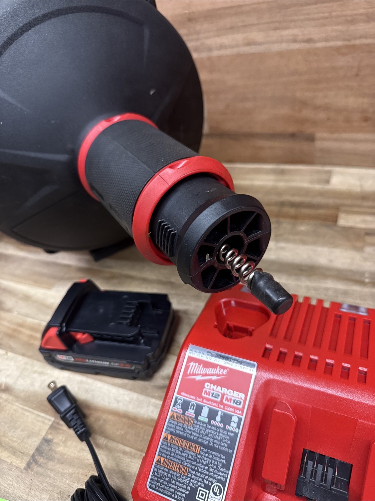 Milwaukee 2772A-21 M18 FUEL 18V 5/16-Inch x 35-Foot Cordless Drain Snake P2-12