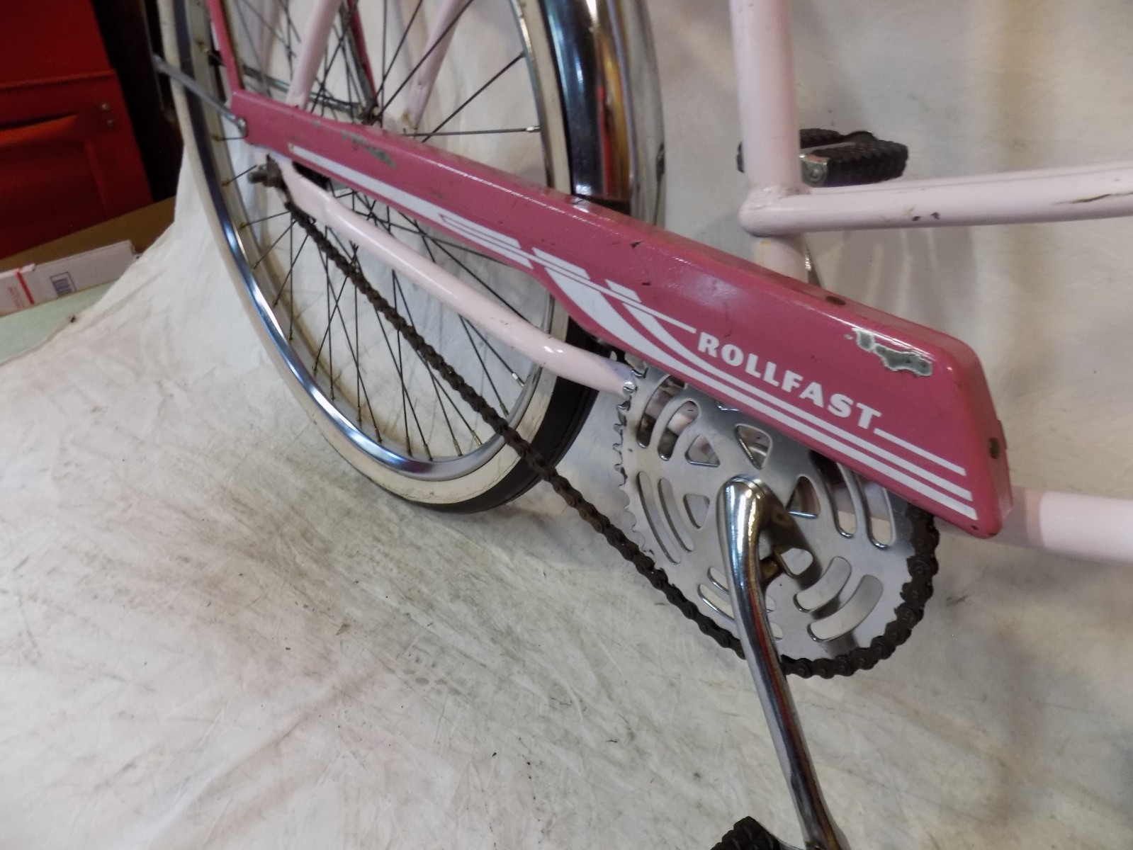 1960s ROLLFAST PINK LADIES TANK BIKE JC HIGGINS MURRAY JET RACK VINTAGE CUTE!