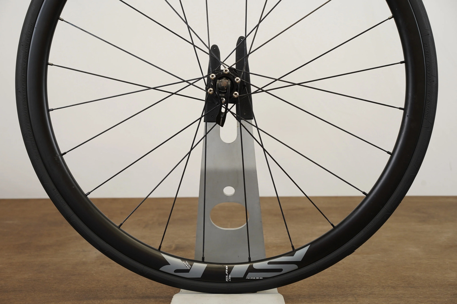 Giant SLR 0 Carbon Tubeless Clincher Disc Wheelset Shimano/SRAM 11 Speed