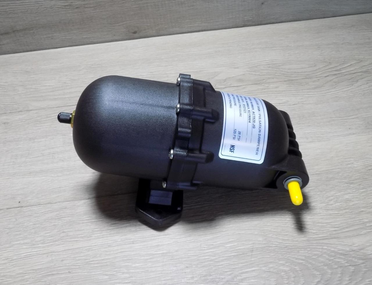 Aquatec ACT820-JG Accumulator Tank/Pulsation Dampener 125PSI