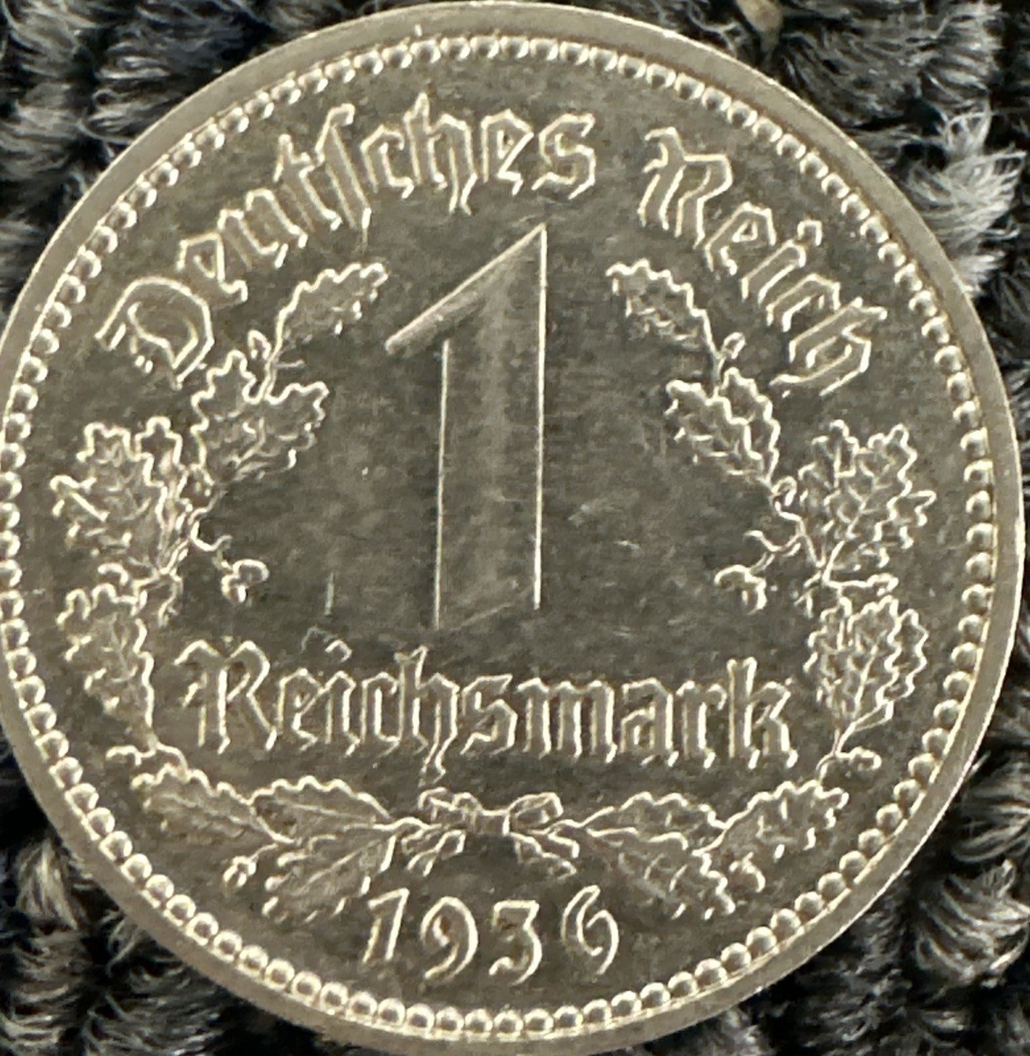 1936-E  1 Reichsmark [2525]