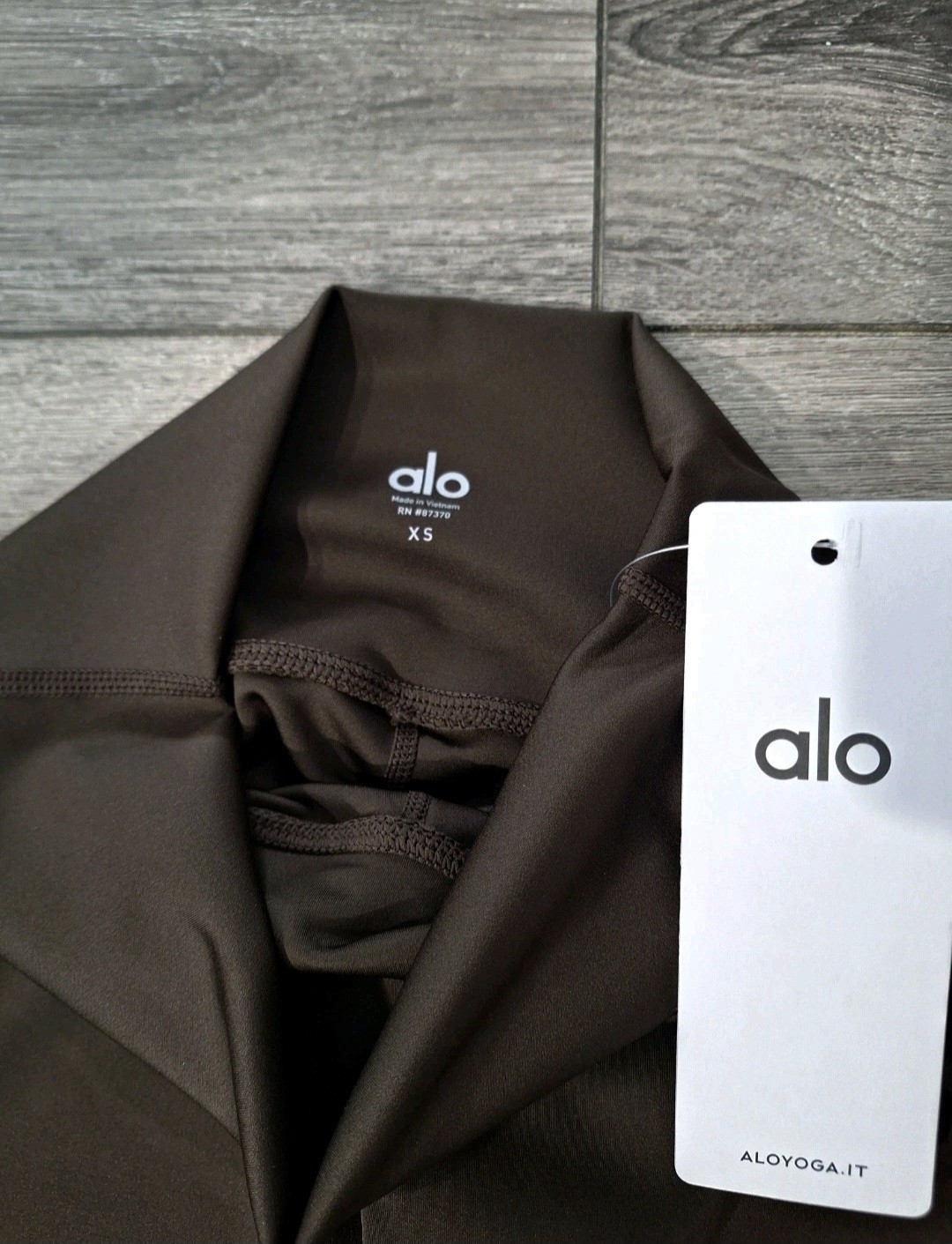 2 Alo 7/8 Airlift XS Leggings