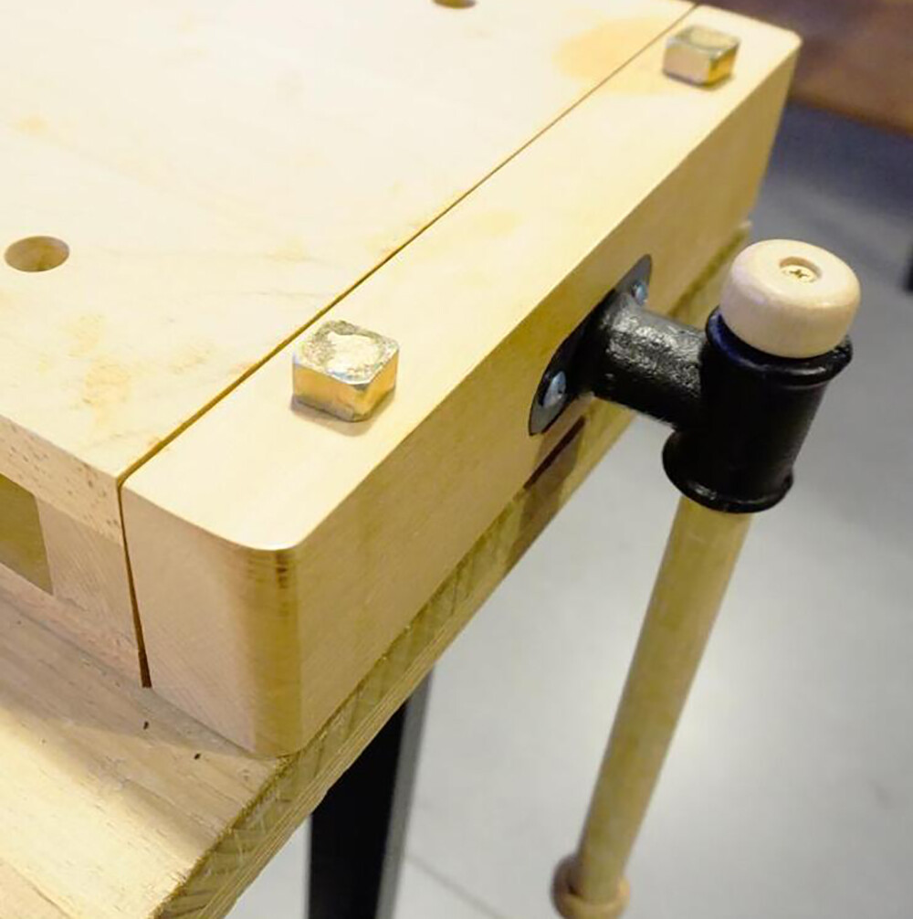 DIY small woodworking workbench Carpenter bench Woodworking fixture Y