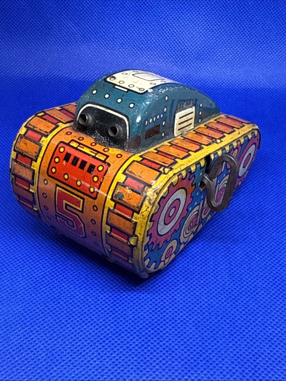 VINTAGE MARX TIN WIND UP TOY SPARKLING TANK #5 (read)