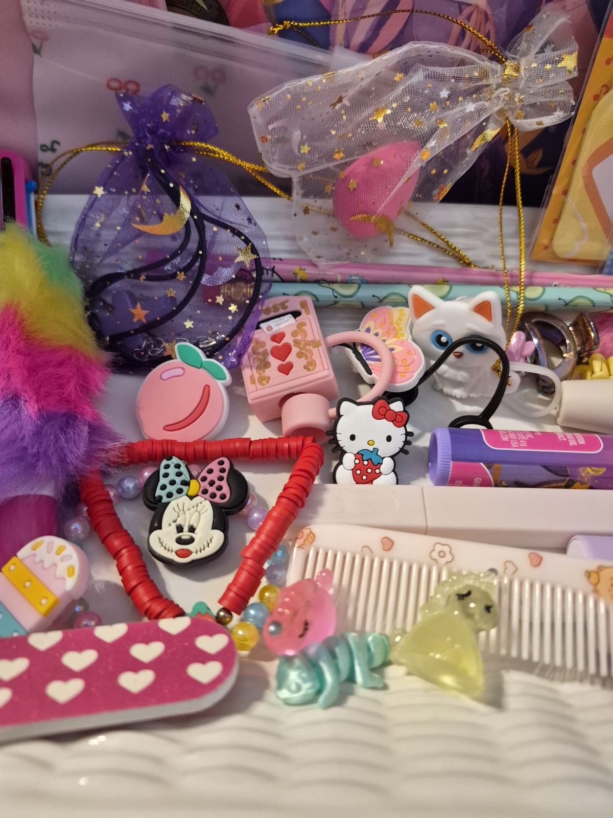 Kids Mystery Scoop + Bonus Toy Surprise/ Fun & Random/ Ages 8-12