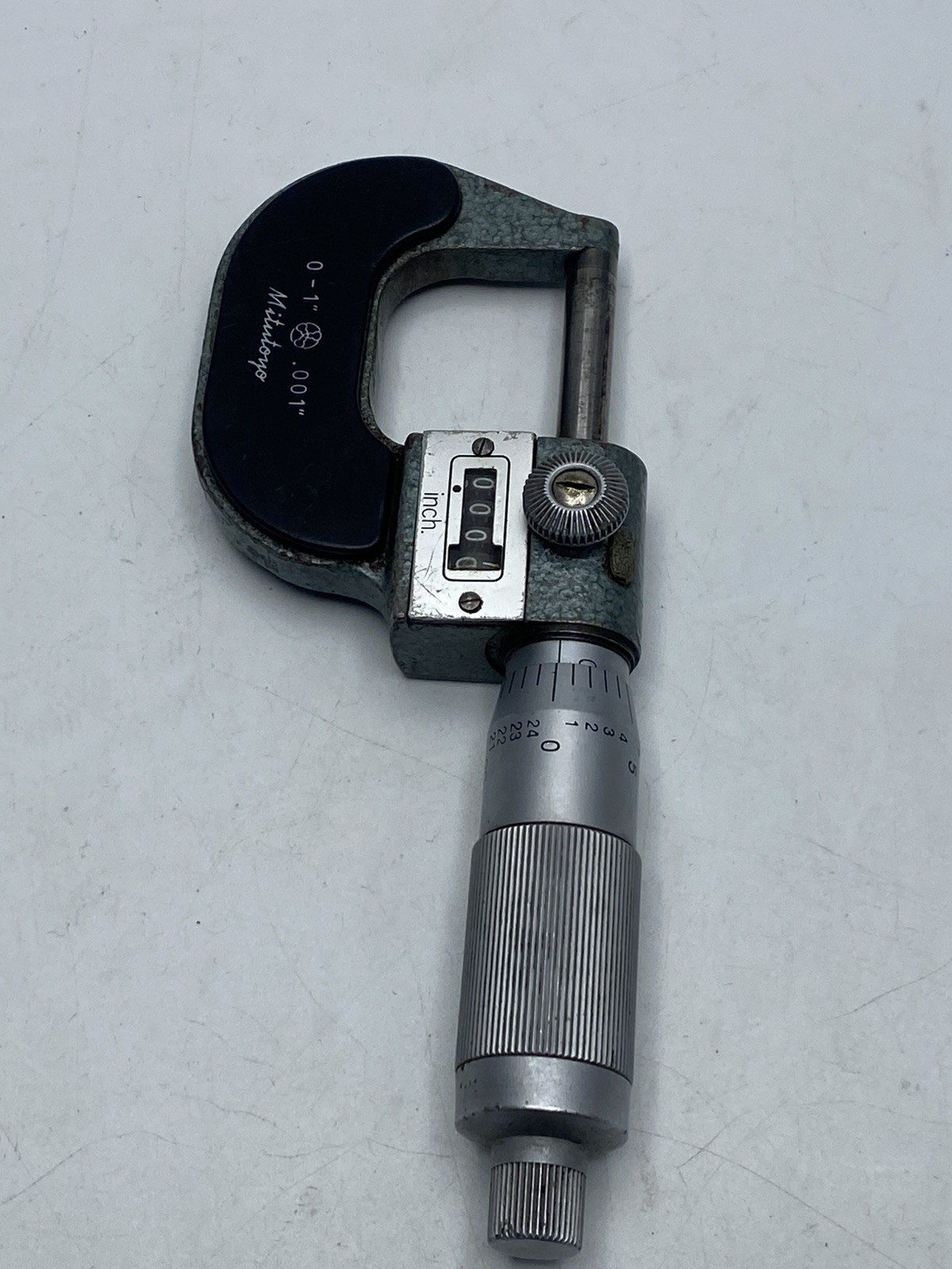 Mitutoyo 193-201 Rolling Digital Outside Micrometer, 0-1" Range