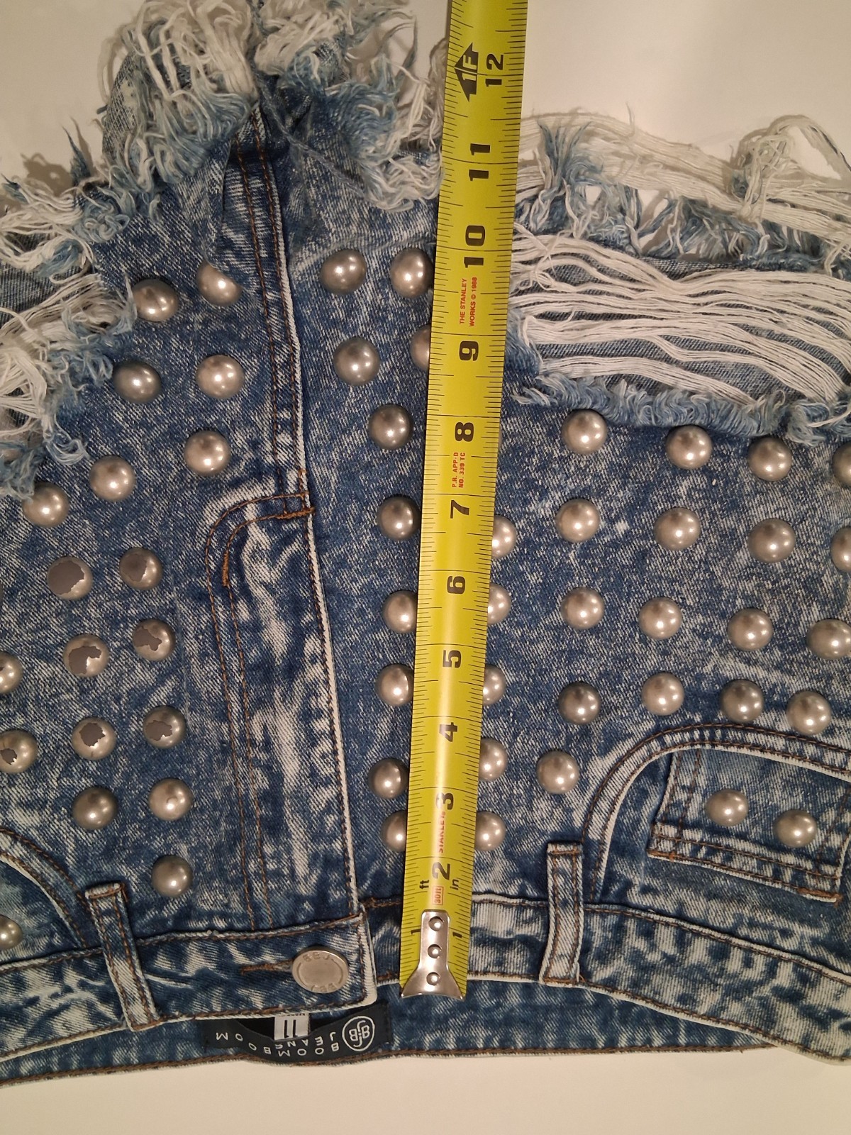 Boom Boom Jeans Studded Denim Shorts Size 11 Junior Acid Wash 100% Cotton...