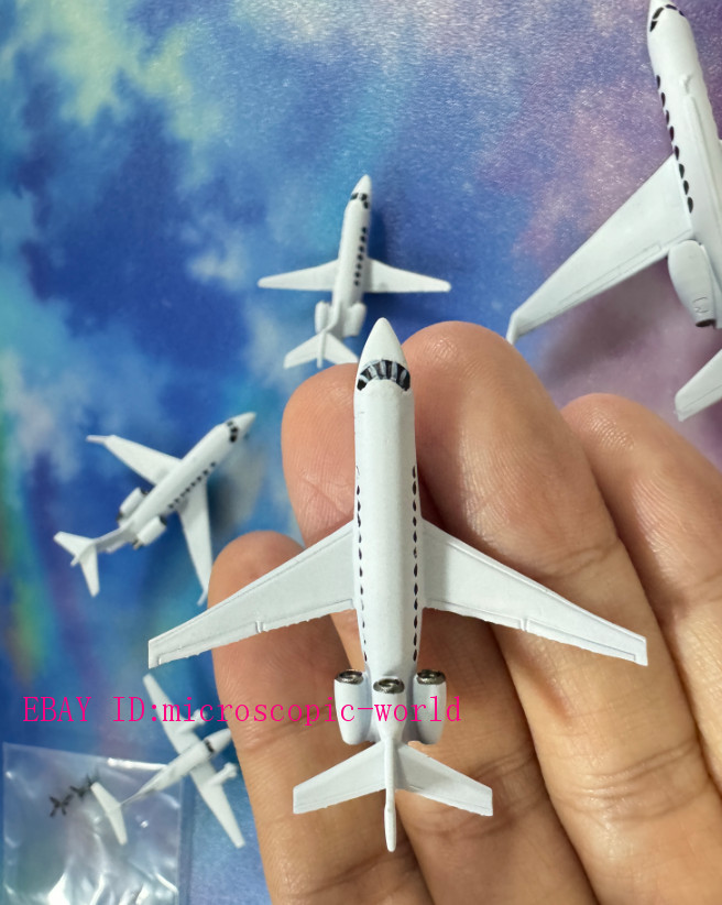 8Pc 1/500 Scale Aircraft Model 1*PC-12 1*PC-24 1*G650 2*B200 1*F900 1*DHC6 1*605