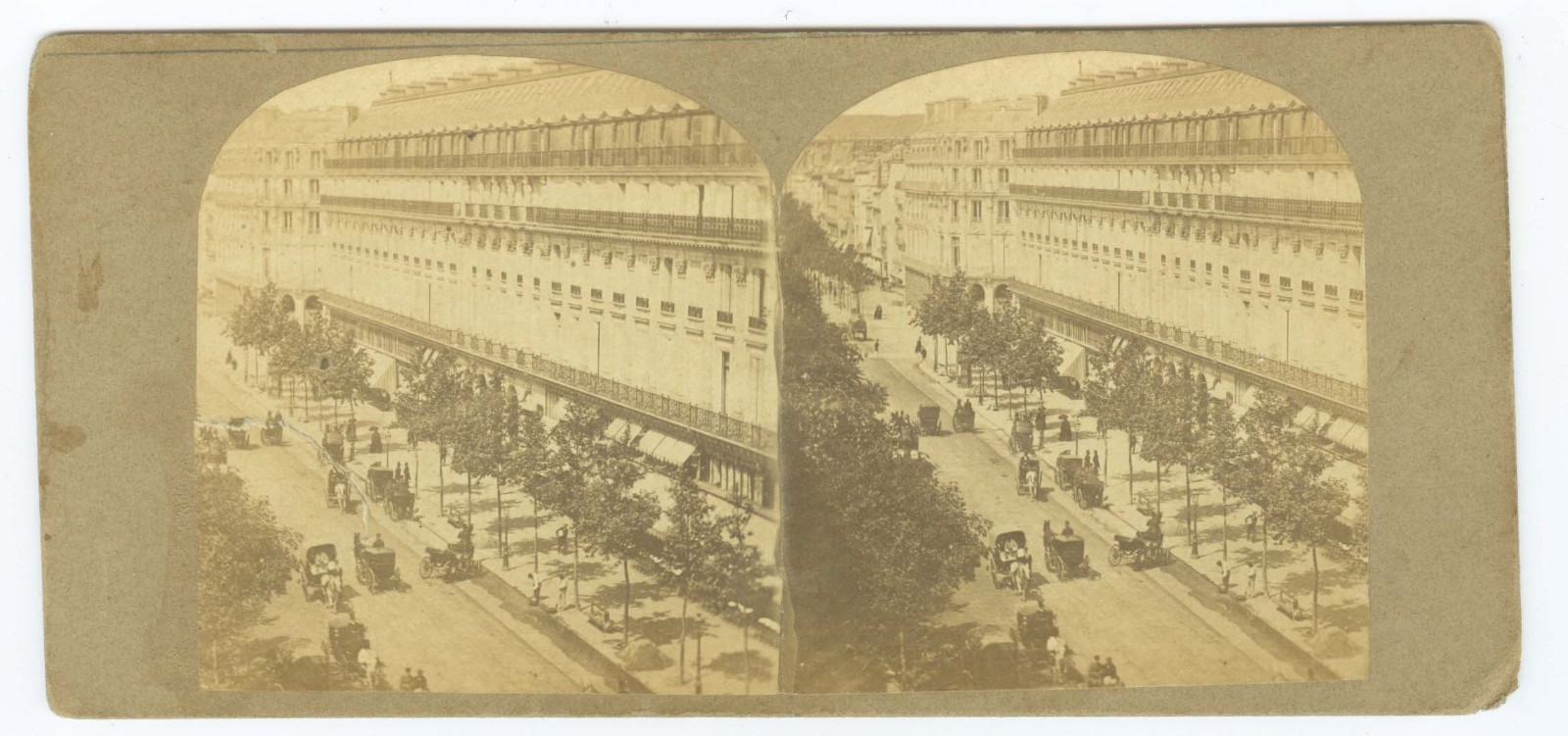 G2334~ FRANCE –Paris Street & Carriages c.1860s Stereoview