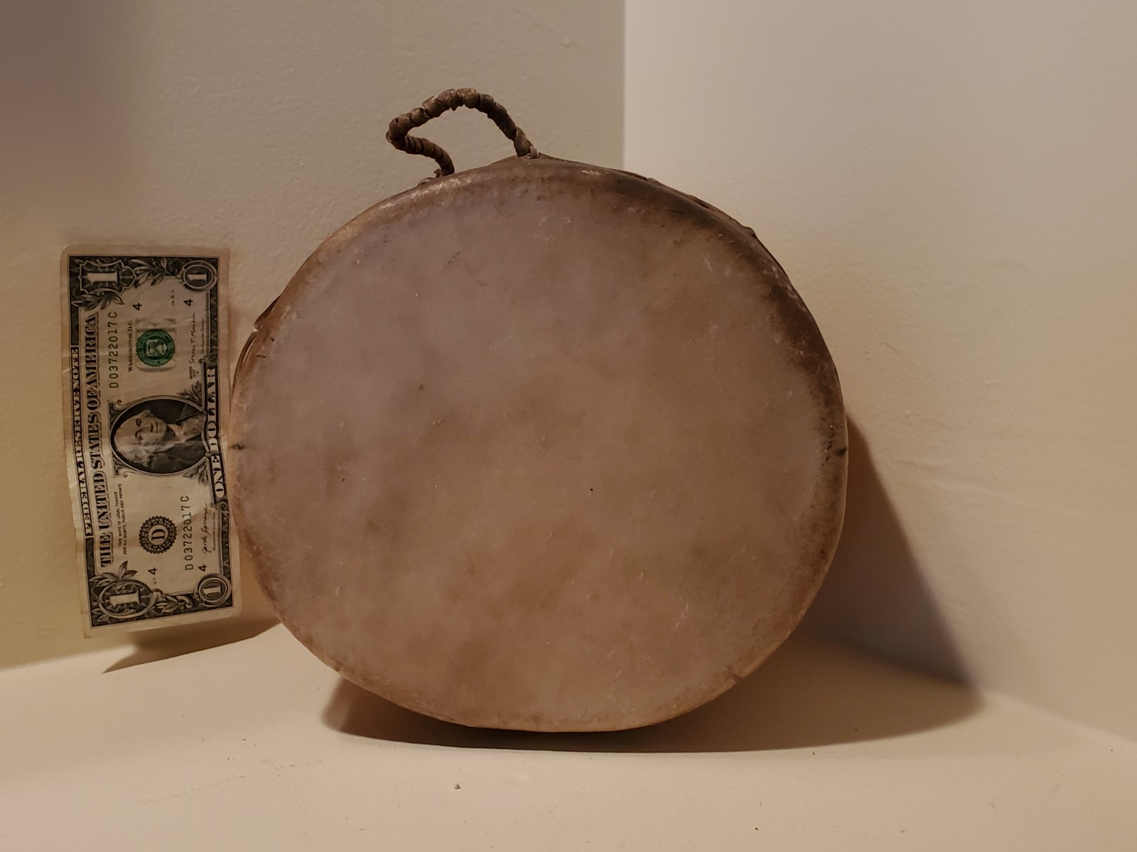 Antique OLD Native American Indian Plains or pueblo drum 19th c.