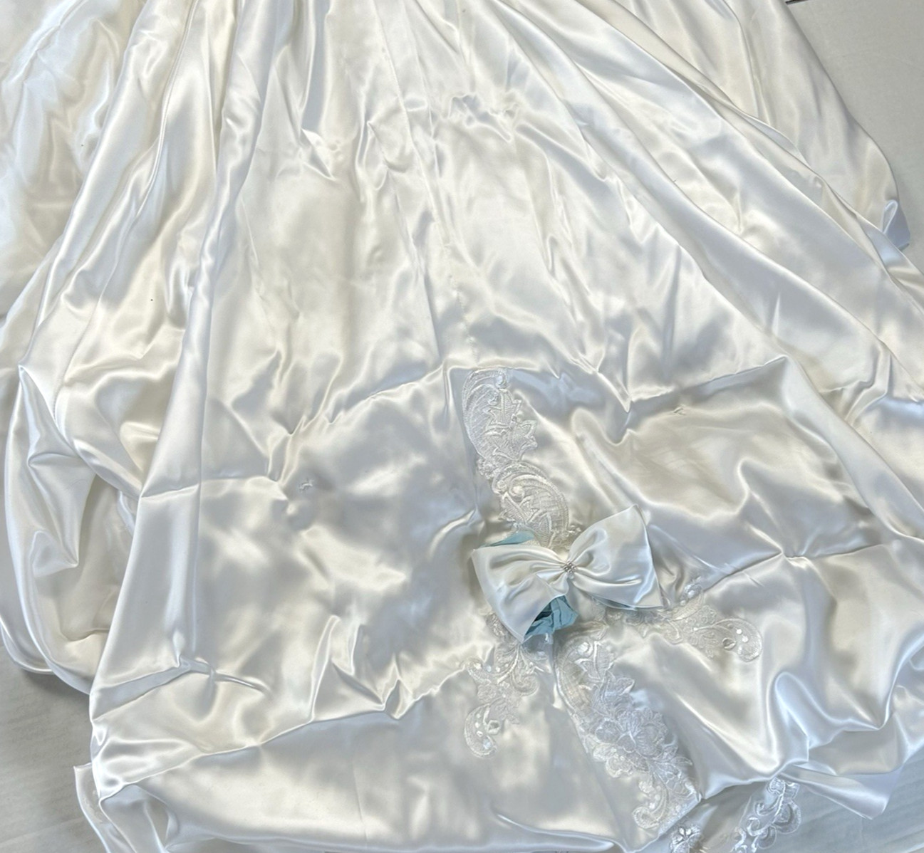 Lifetime of Loveliness Vintage 80s White Lace Long Sleeve Wedding Dress sz 10