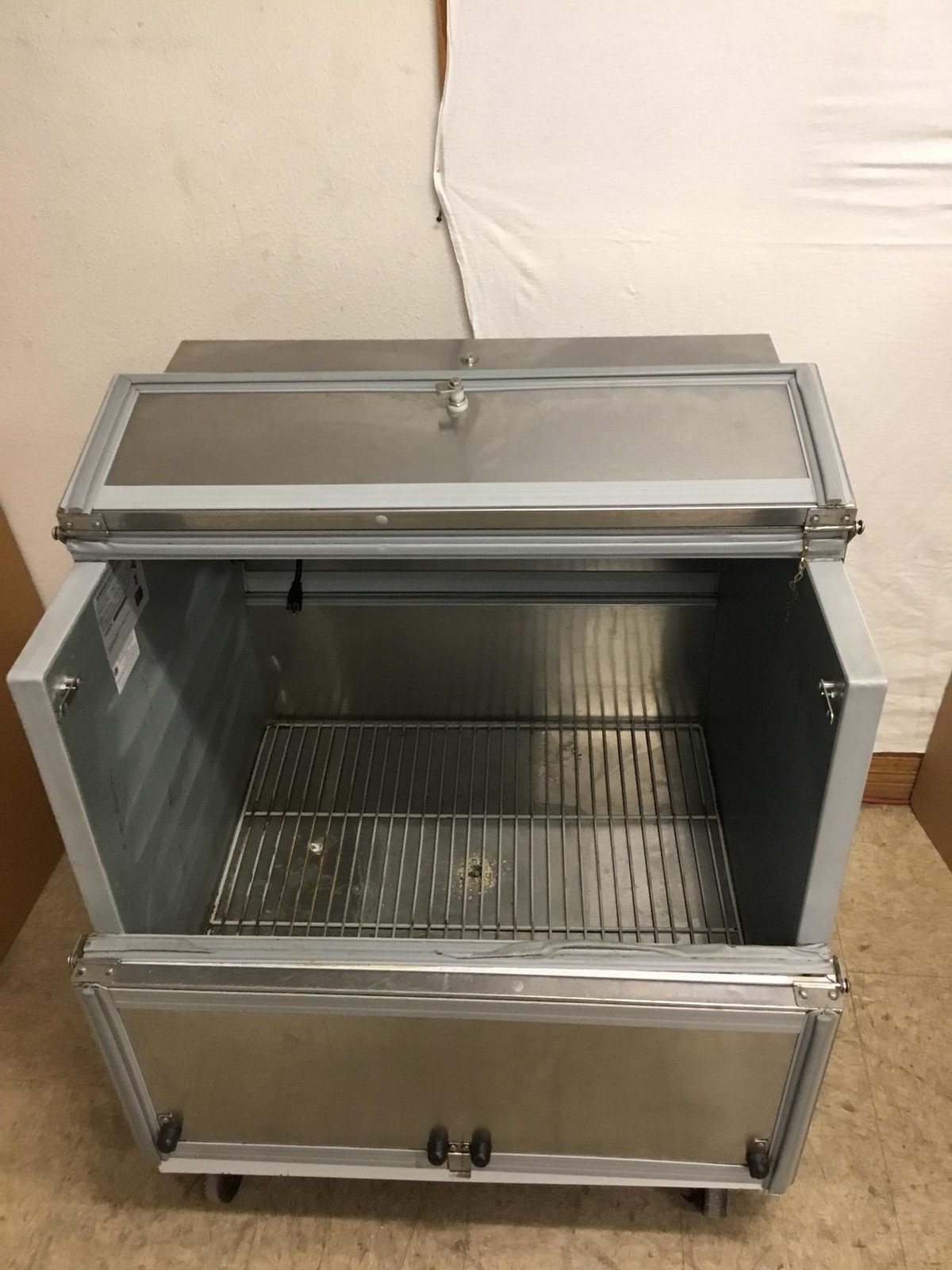 Beverage-Air St34n-W Refrigerator Milk Cooler Steel,1 Phase, WORKING