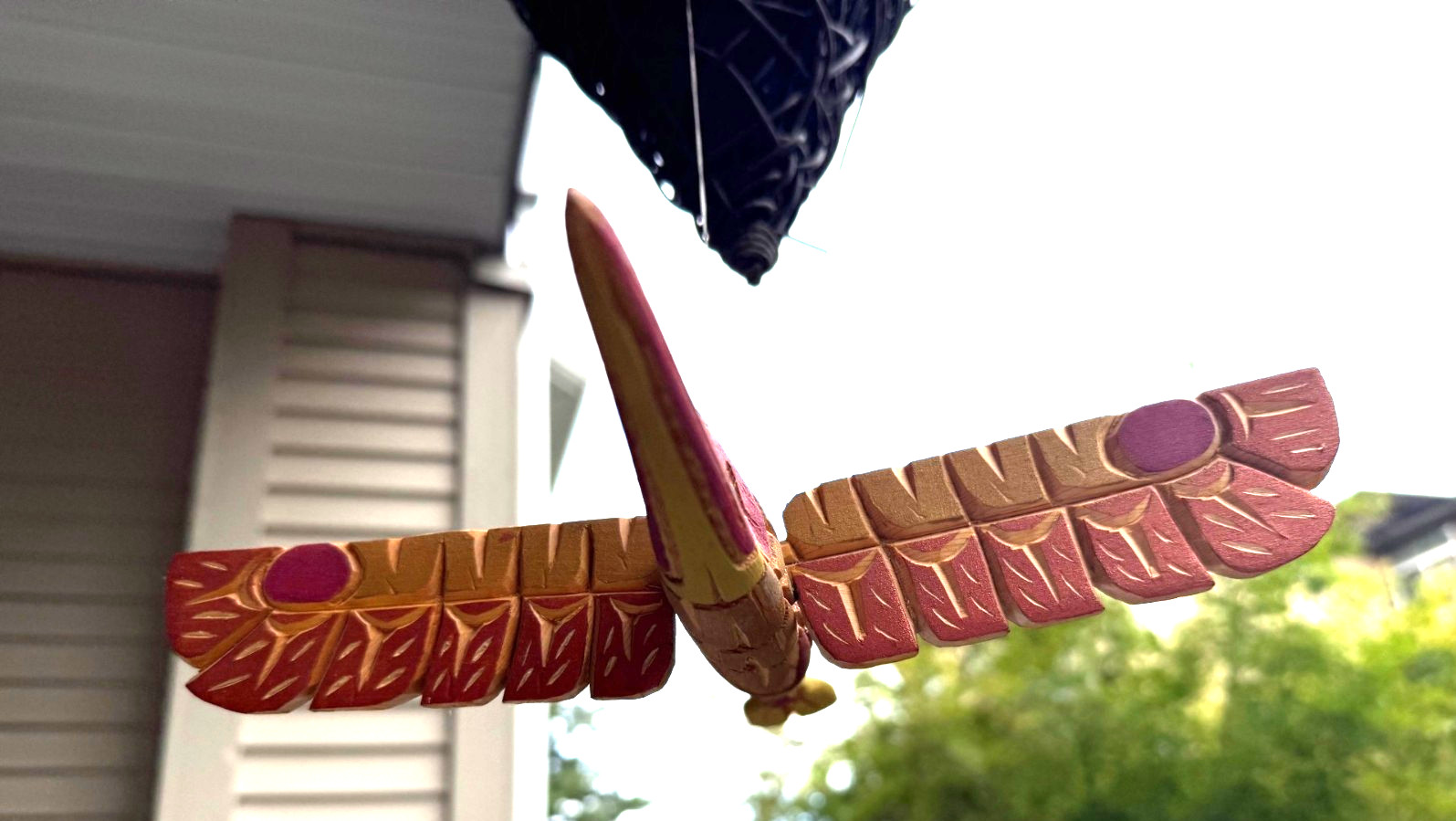 Northwest Coast Native Detailed Yellow Cedar FLYING Hummingbird carving sculptur