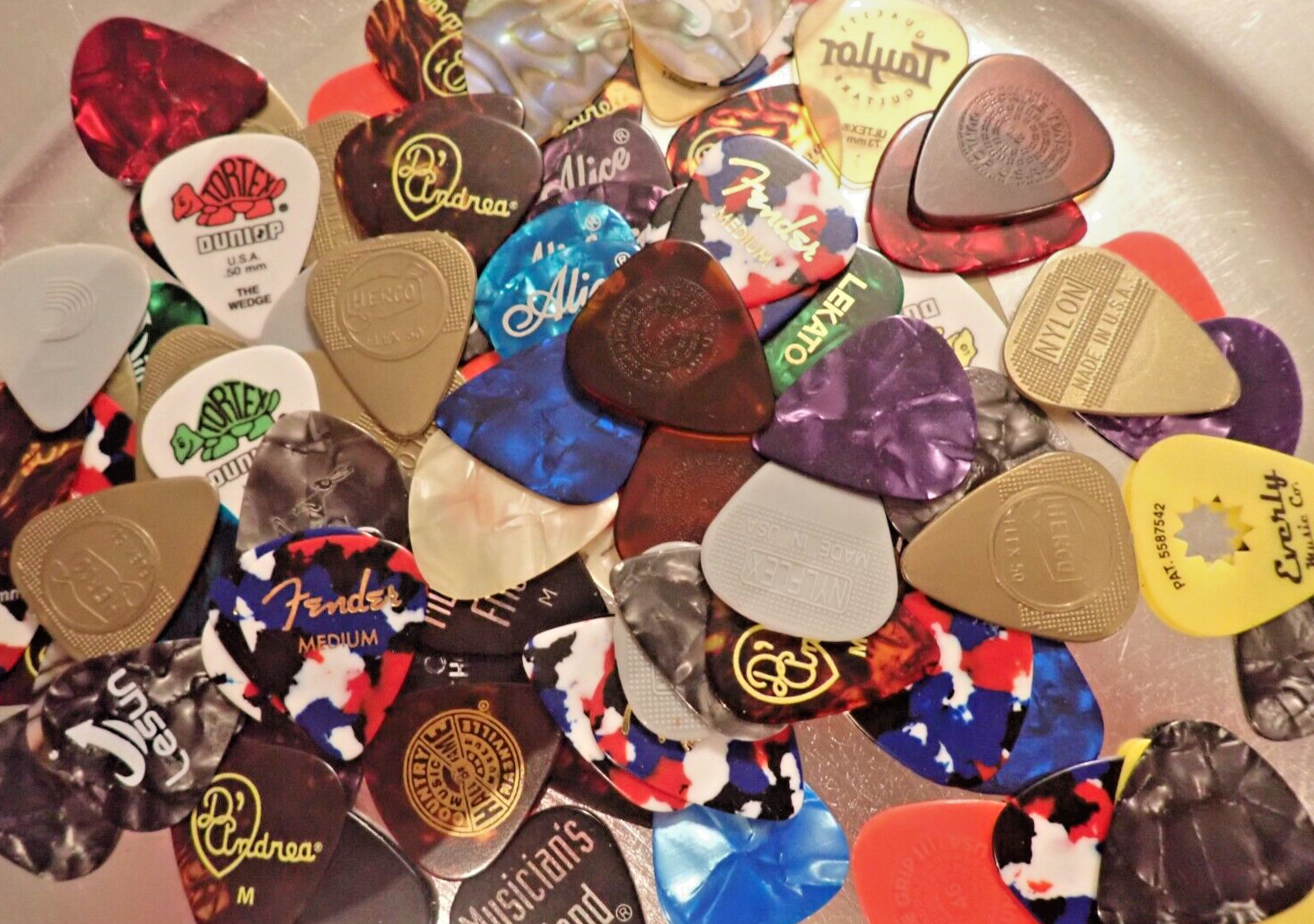 Guitar Picks Mixed Lot Name Brands - 6 Pc Variety Pack (Thin, Med, &Heavy)