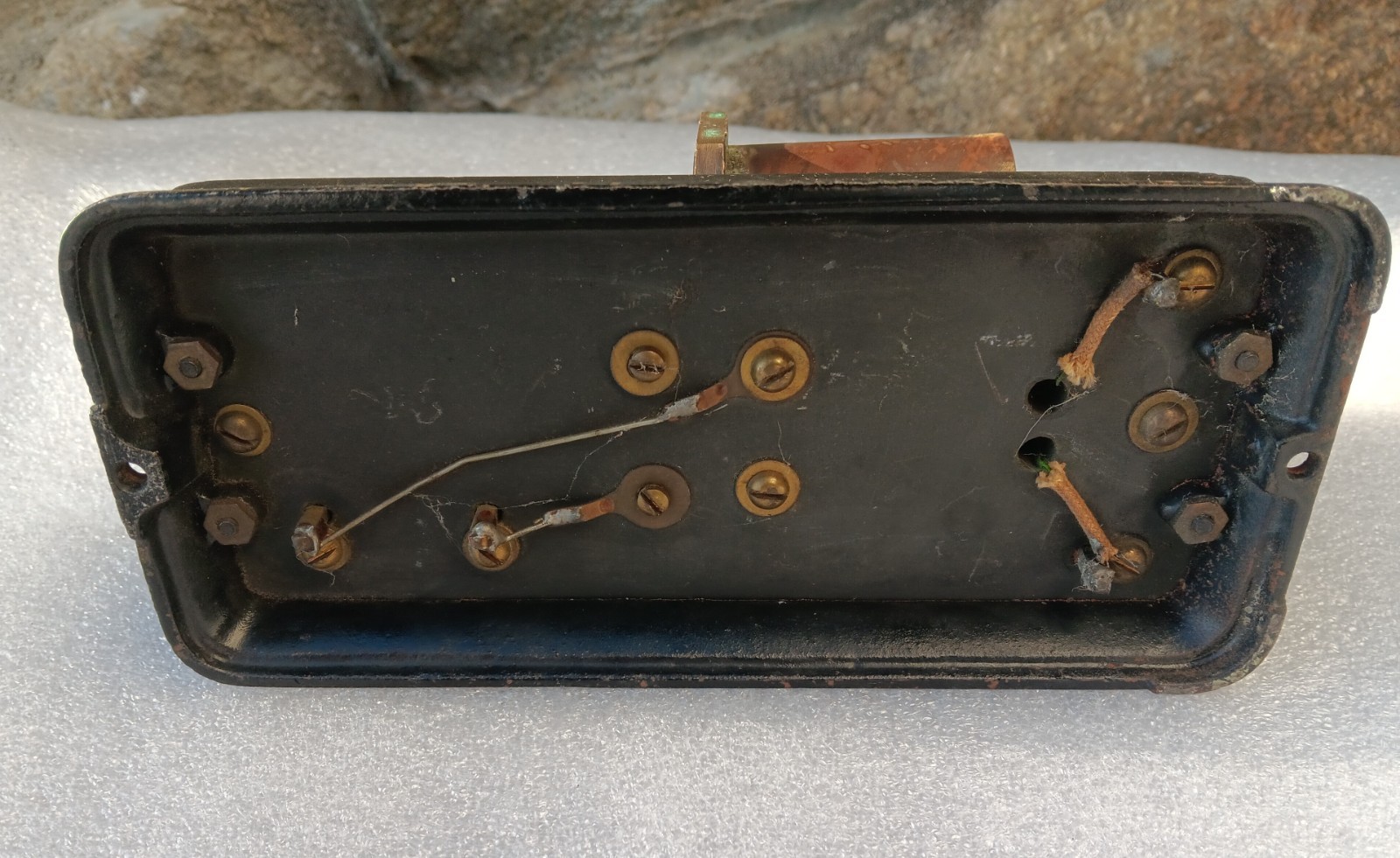 J.H. Bunnell & Co. NY 150 Ohms Telegraph Relay Metal Base RR Original Badge 1920