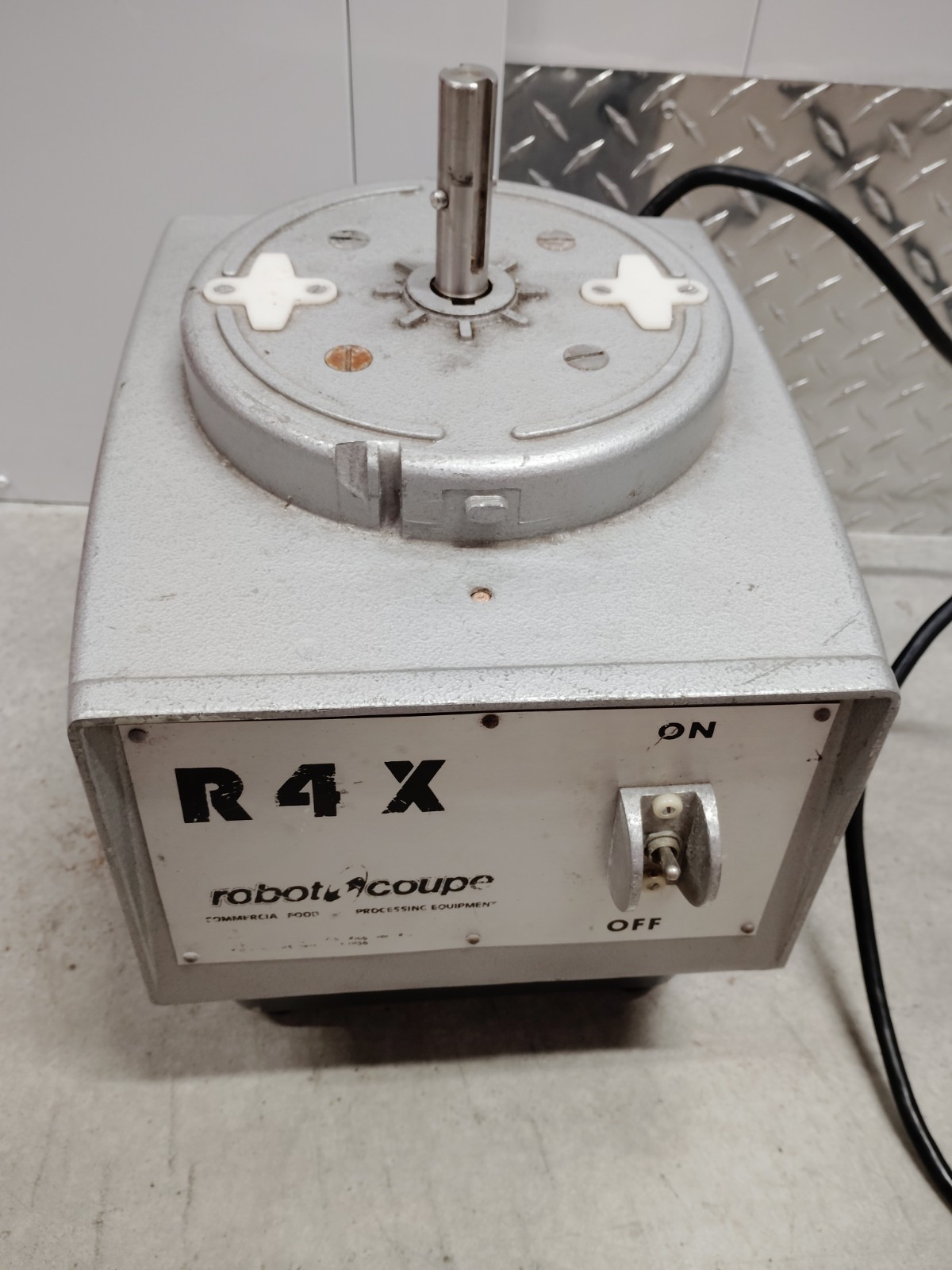 Robot Coupe R2 Continuous Feed Commercial Food Processor Base Only