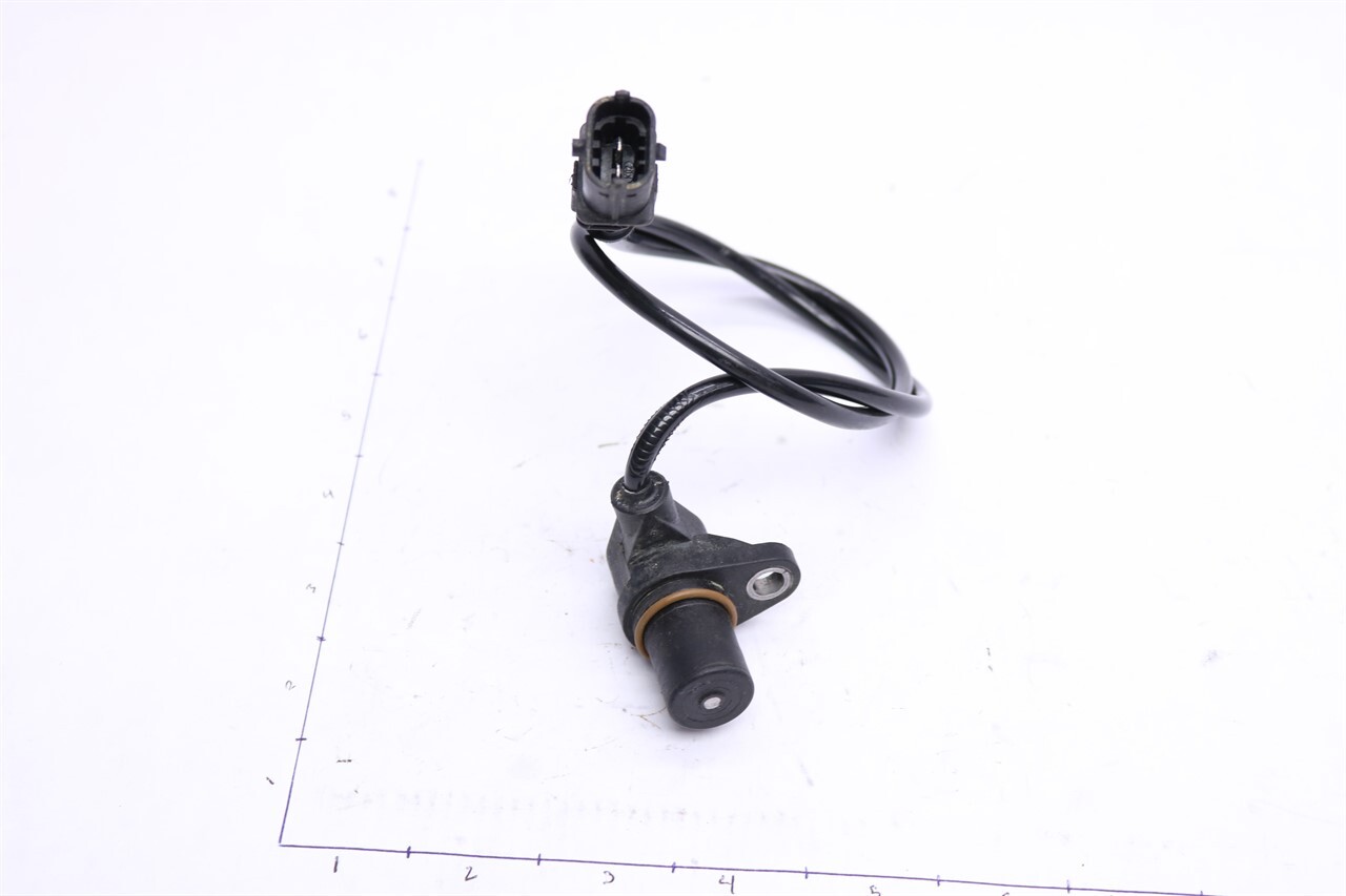 Can-Am Outlander 650 800 1000 Crankshaft Position Trigger Sensor 420966570