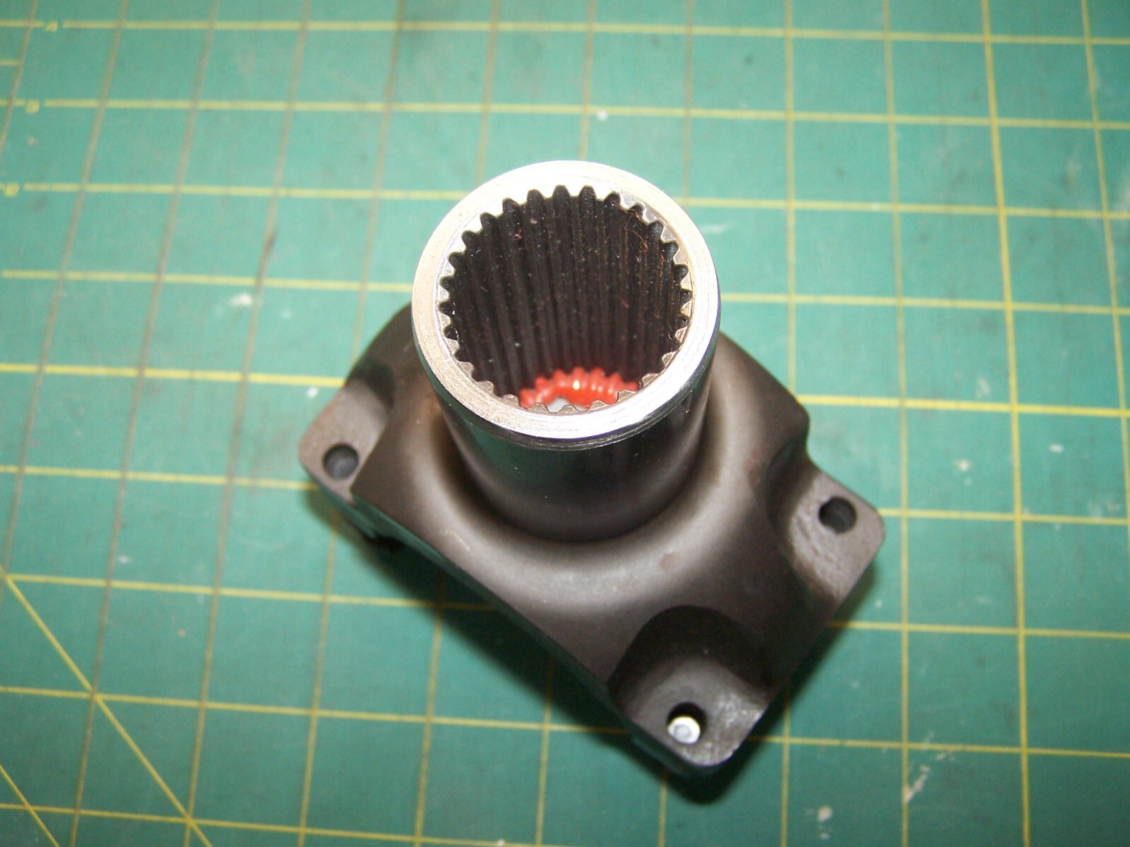 SY-350-1350Q Quick Release fits 1350, Powerglide SHORTY Trans. w Roller Bearing