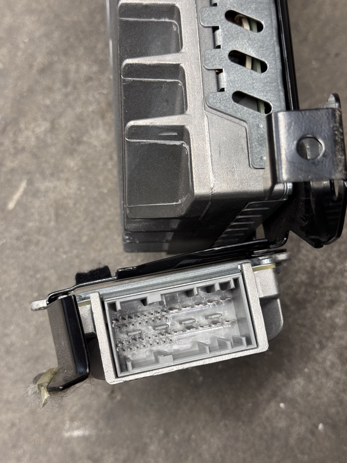 BMW M3 M4 F80 F82 Amplifier Amp harman kardon B263