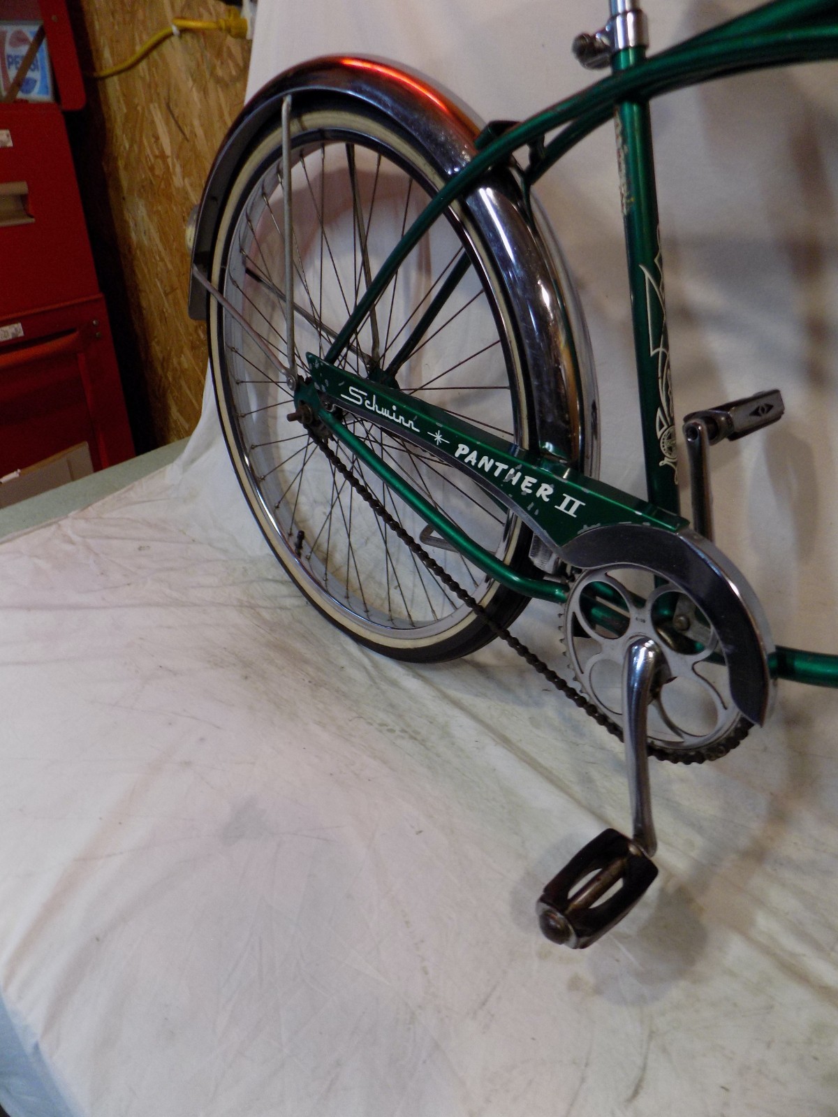 1960 SCHWINN PANTHER II MENS PEANUT TANK BICYCLE S7 AMERICAN JAGUAR CORVETTE 68