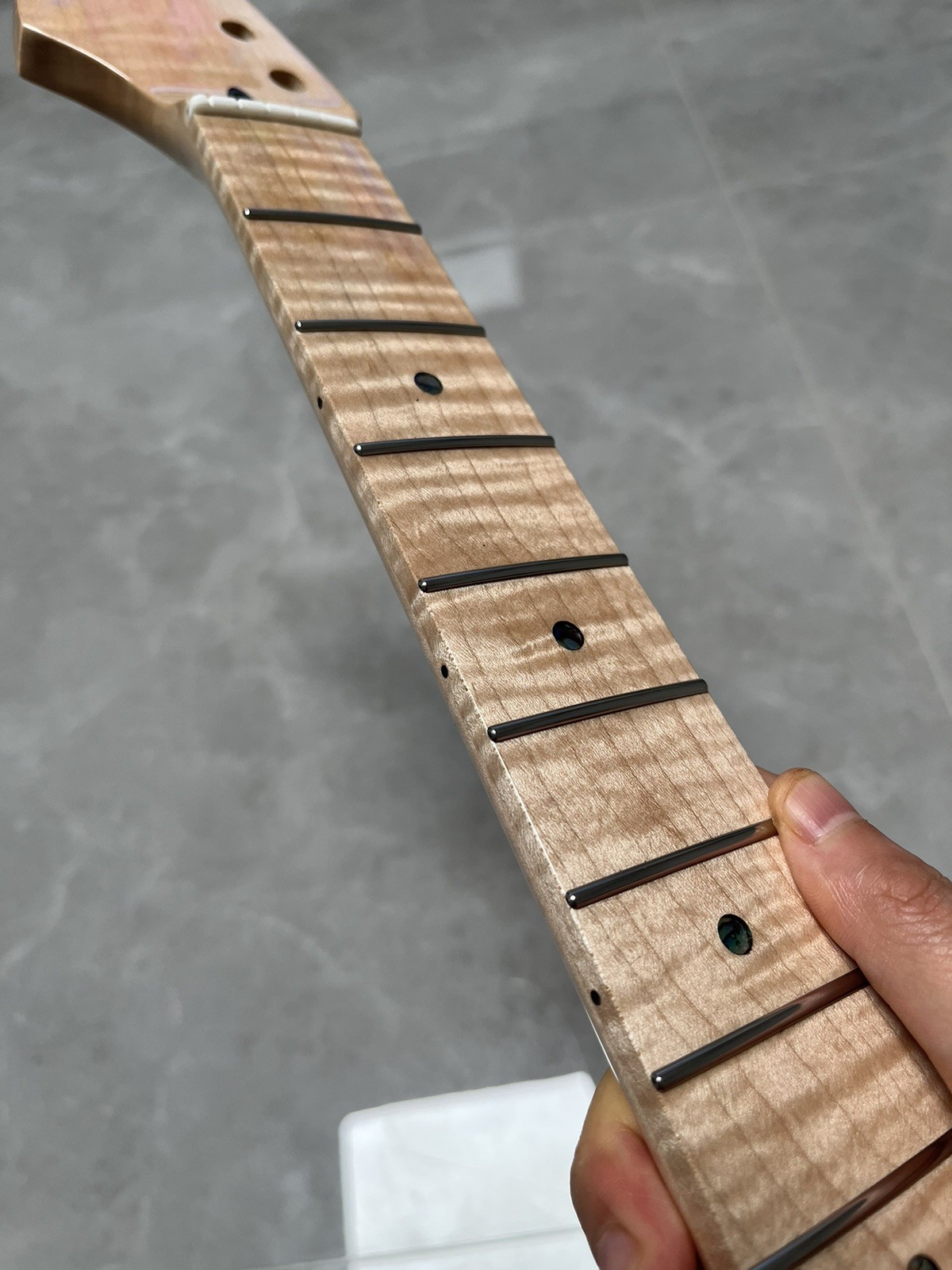 AAAA New 22fret natural DIY reverse headstock Flame Maple Electric guitar Neck