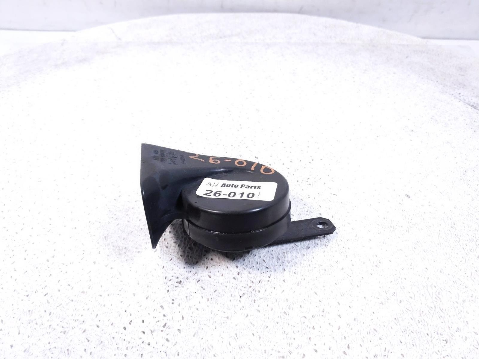 2016-2025 Lexus Is300 High Note Pitch Honking Sound Horn 86510-53050