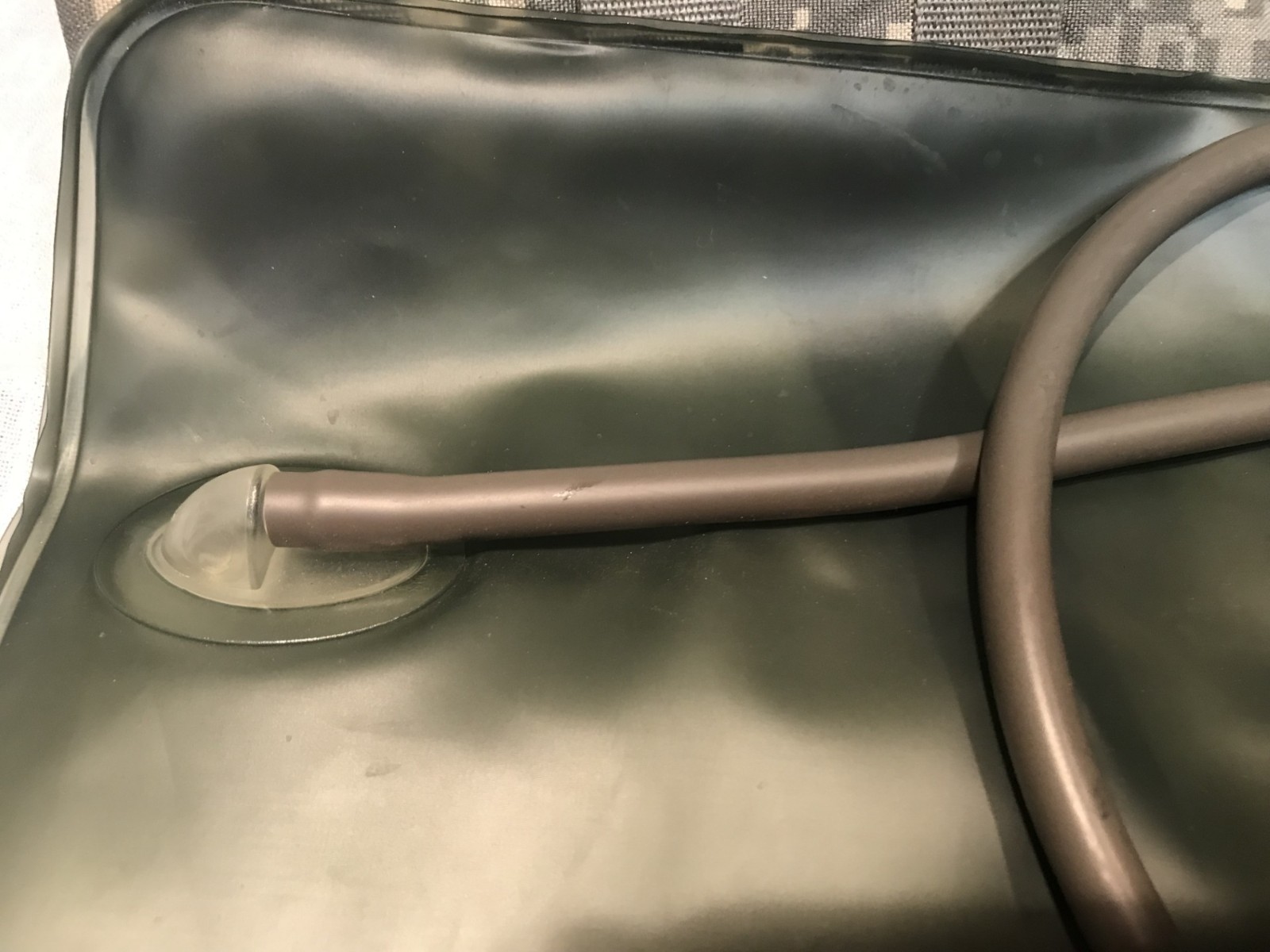 NEW MILITARY DIGI MOLLE II HYDRAMAX HYDRATION SYSTEM CARRIER, BLADDER & HOSE