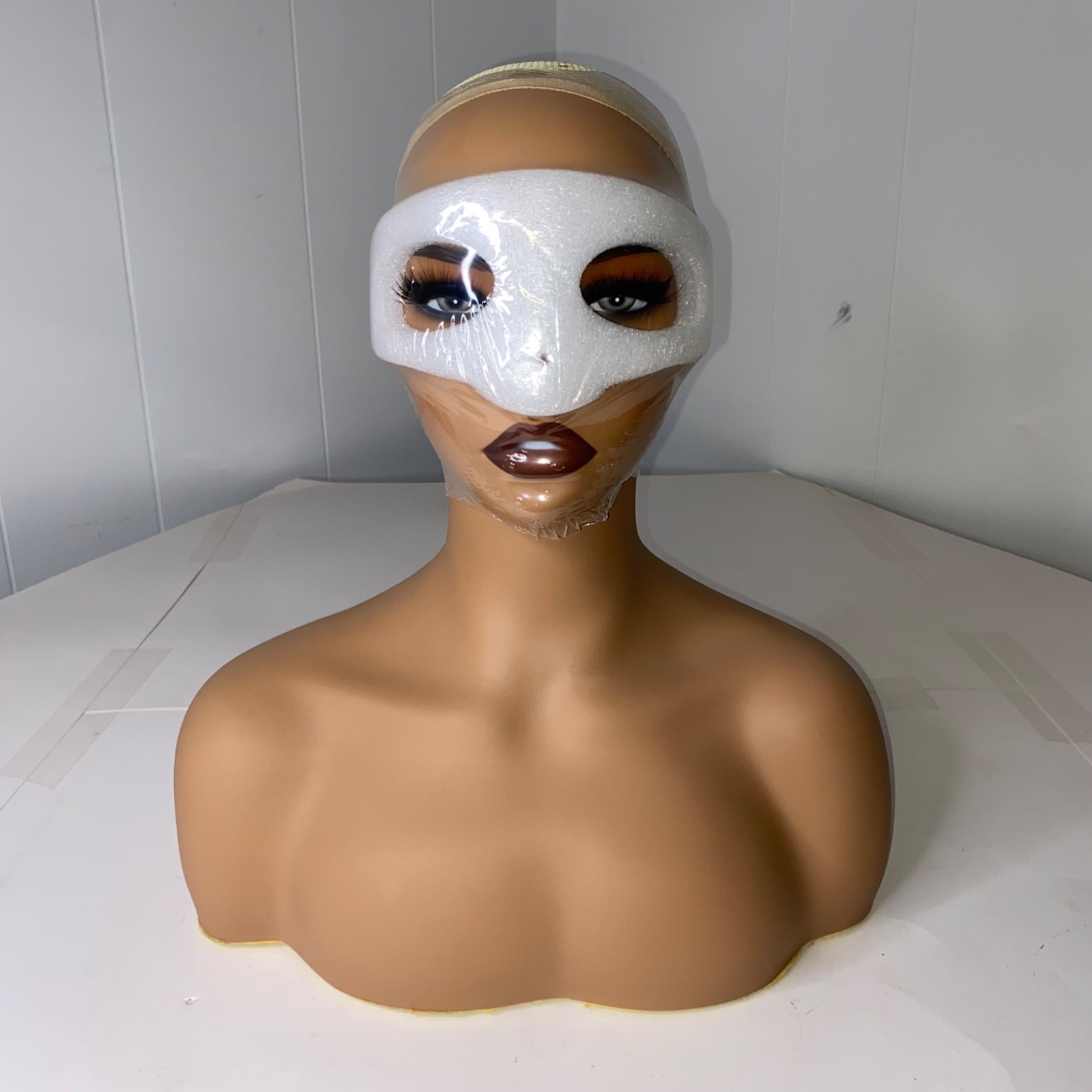 Realistic 17 Inch PVC Mannequin Head with Shoulders Upper Body Female New