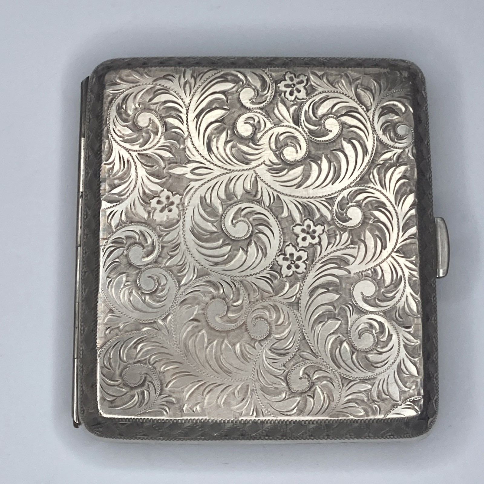 Sterling Silver .950 Cigarette Case Vintage Engraved~Made In Japan(130.5 Grams)