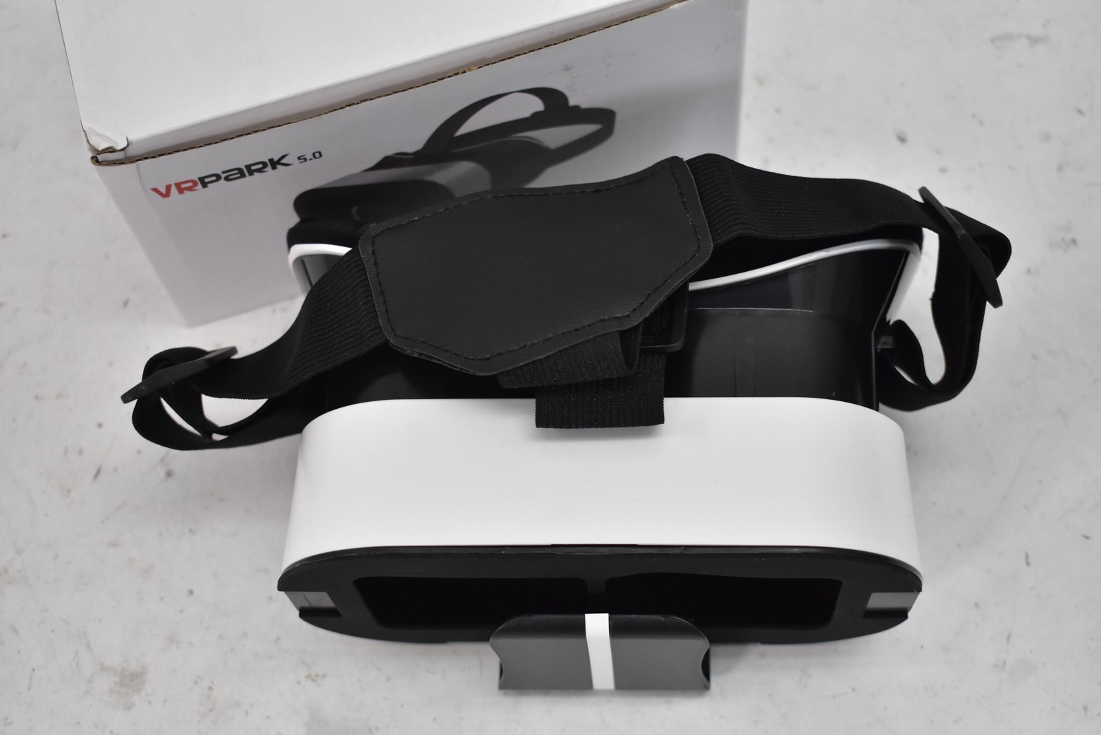 VRPARK V5 Virtual Reality Goggles Headset Black/White 3D Smartphone Adjustable