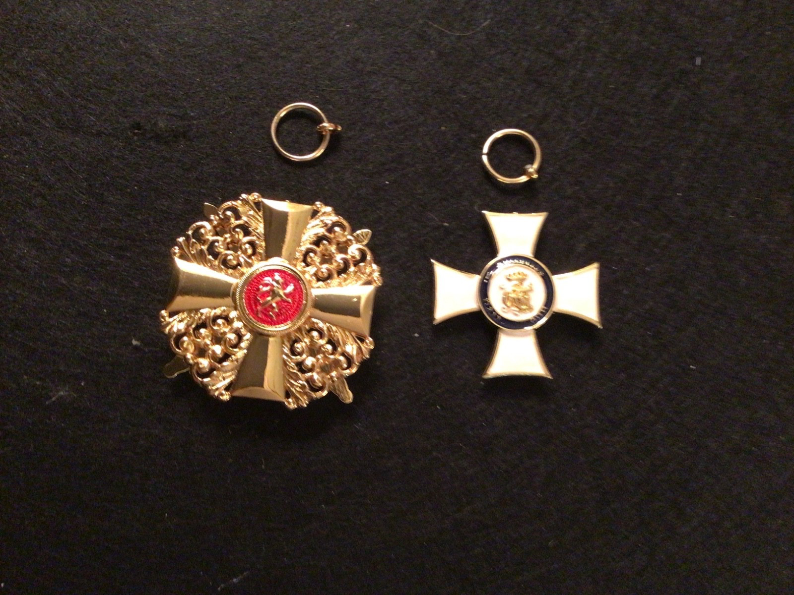 German Imperial Medals Replicas Set of Two Repair Project