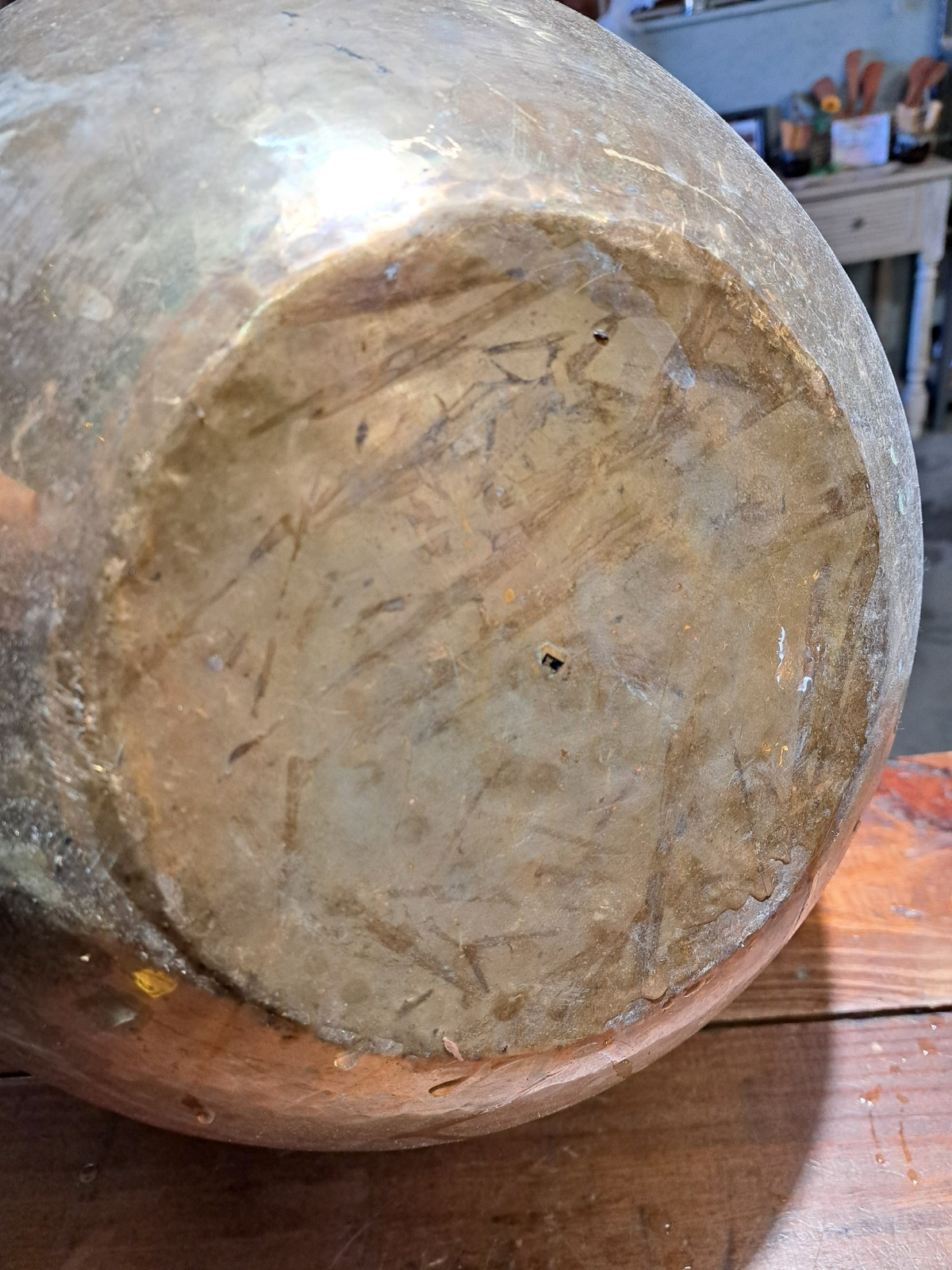 Large Hammered Brass Pot Vintage