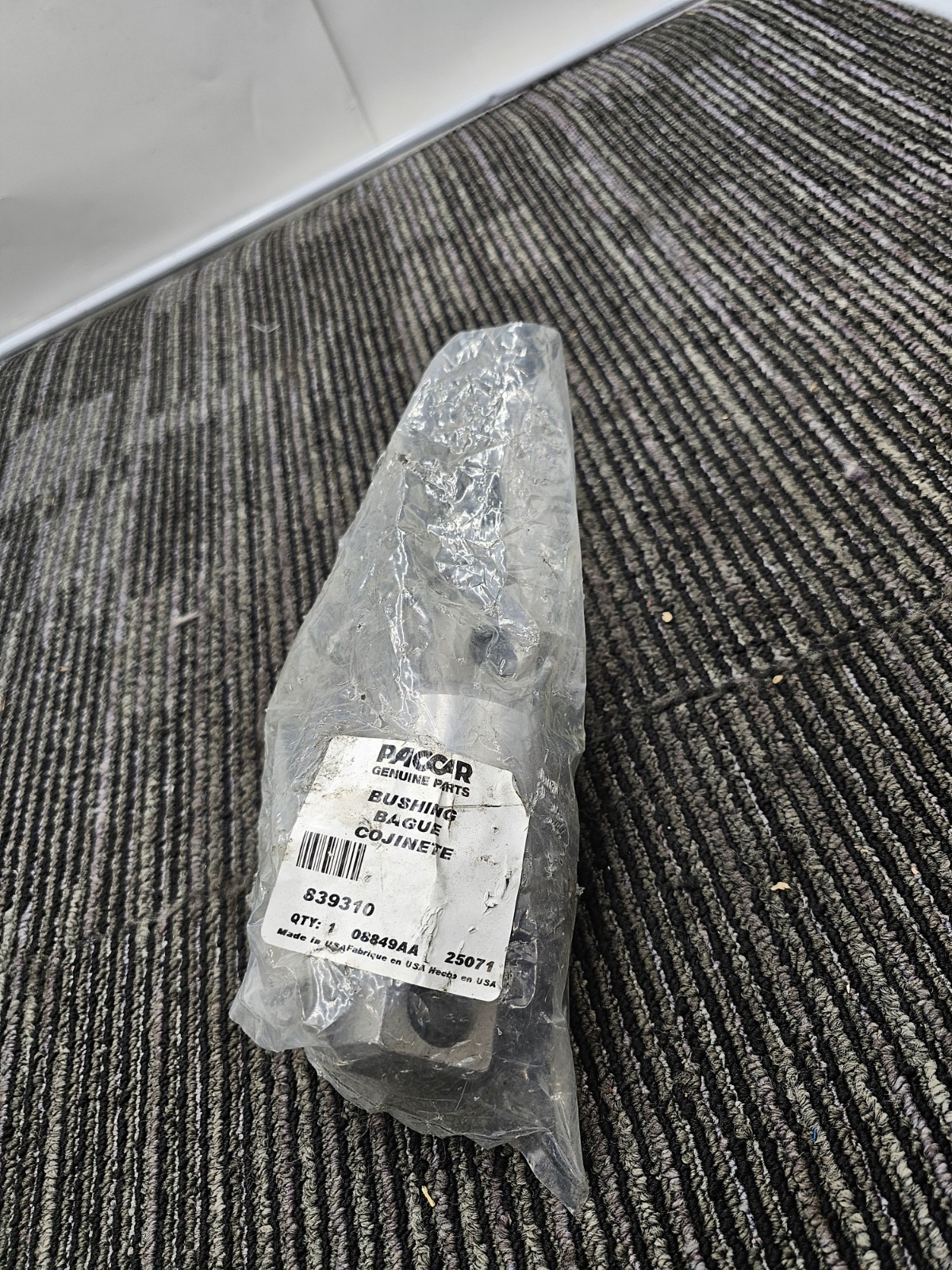 PACCAR 839310 Torque Rod Bushing fits Kenworth Peterbilt