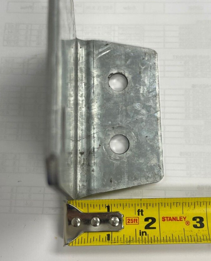 (50) Pallet Racking Universal Foot Plates for Uprights, Nuts and Bolts included