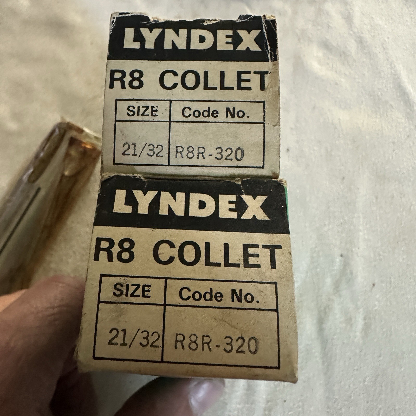 Lot Of 2 New Lyndex R8 Collets 21/32 Code No. R&R-320 Machining Tool Part
