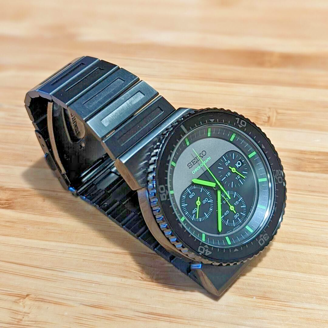 Used SEIKO Giugiaro Design 30th anniversary Black Green with serial number