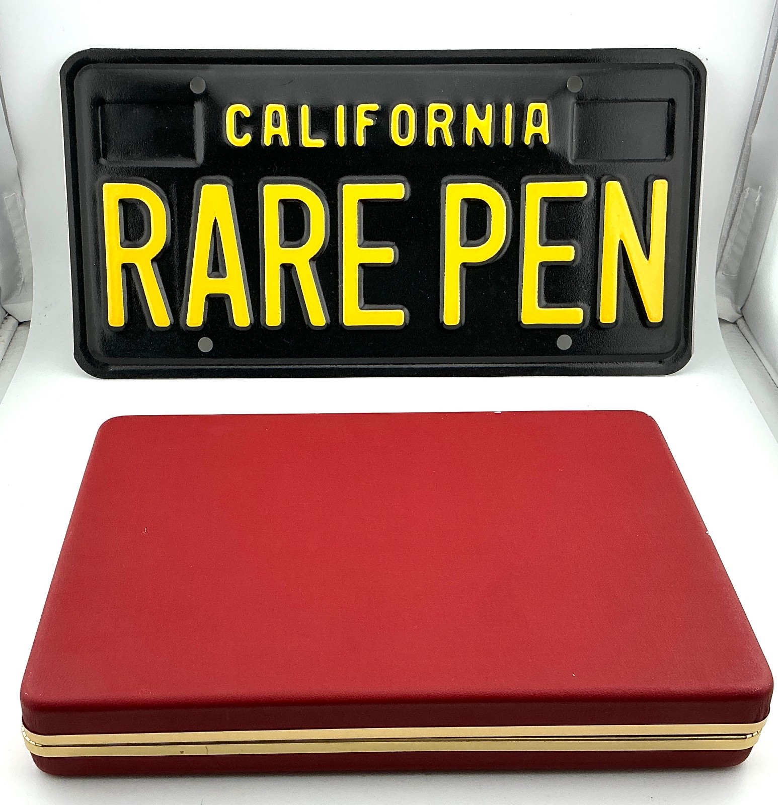 Sheaffer Legacy Fountain Pen DISPLAY CASE for 9 Pens NEW