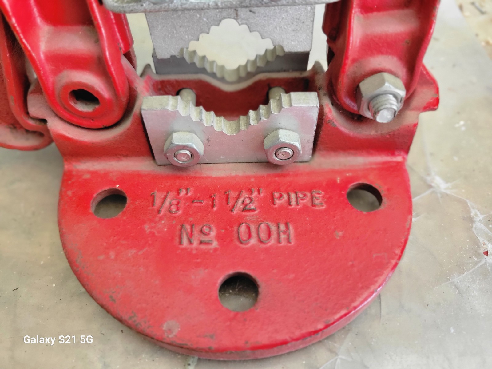 SEARS ~ PIPE VISE ~ Vtg ~ No. 00H ~ 1/8"- 1.5" ~ Craftsman ~ Red