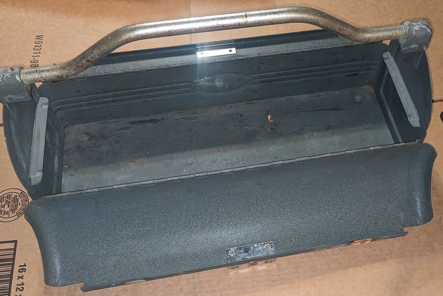 Vintage Craftsman Tool Box Lunch Box Tombstone Dome Style Metal