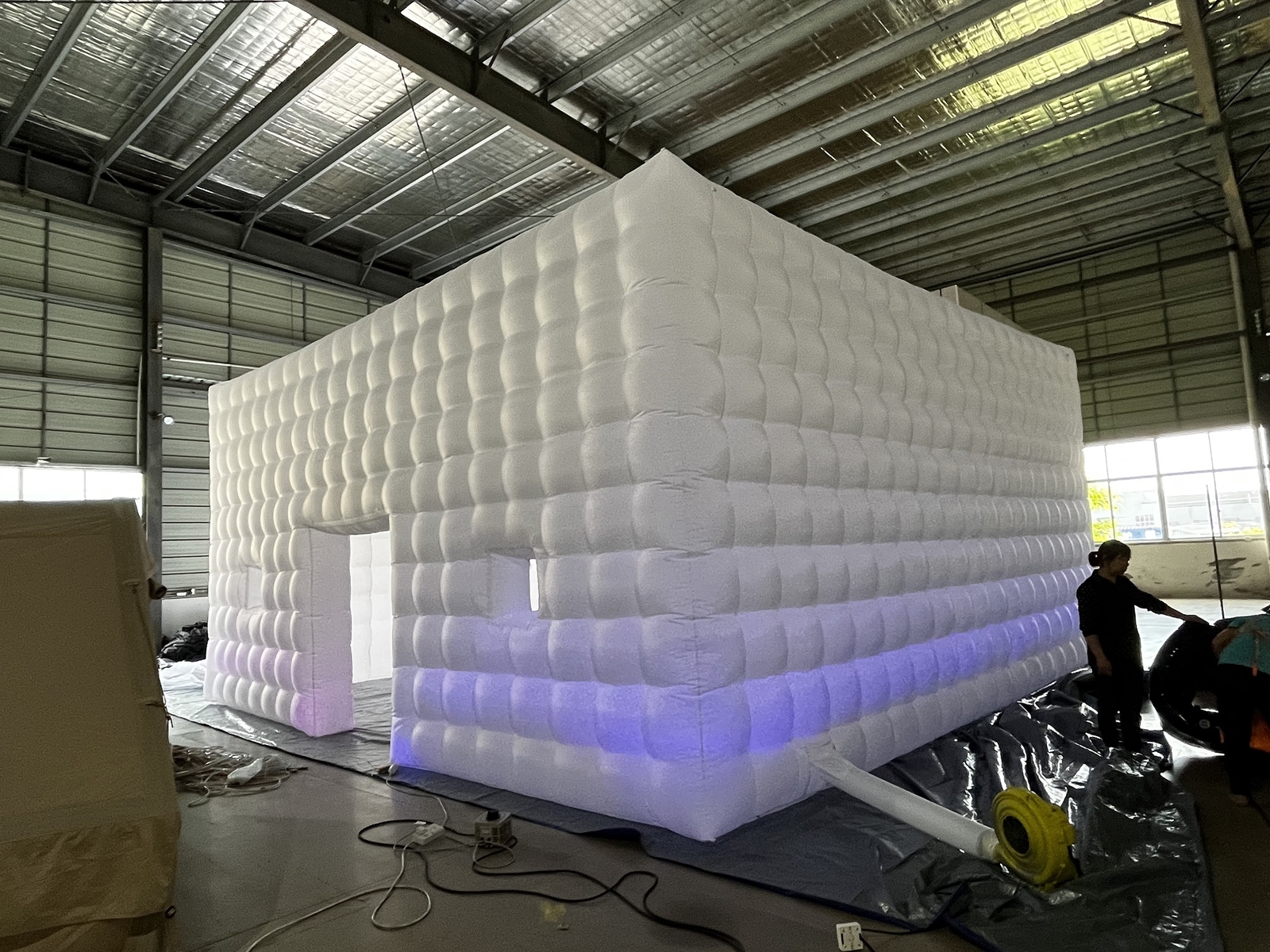 8M Giant Inflatable NightClub Inflatable Cube Tent With LEDs For Party Wedding