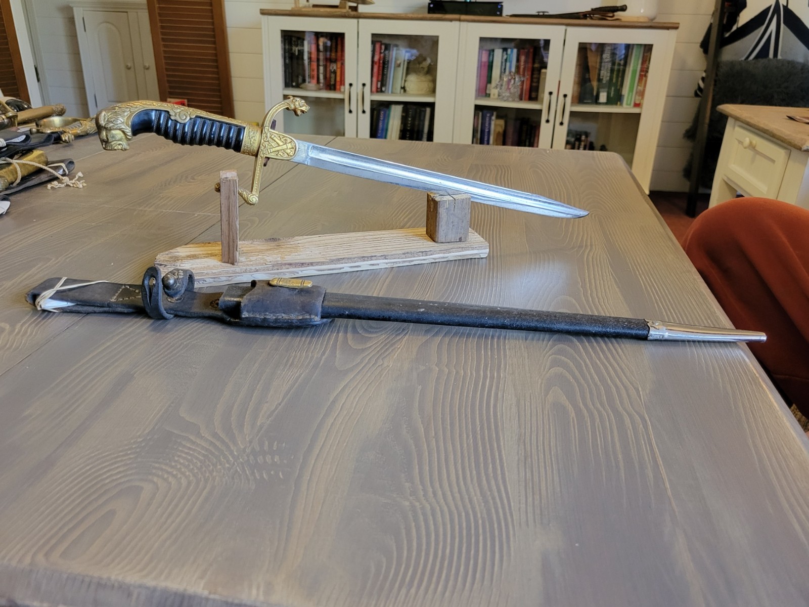 Baron Modified German WWI Lion's Head Saber Dagger Sheath