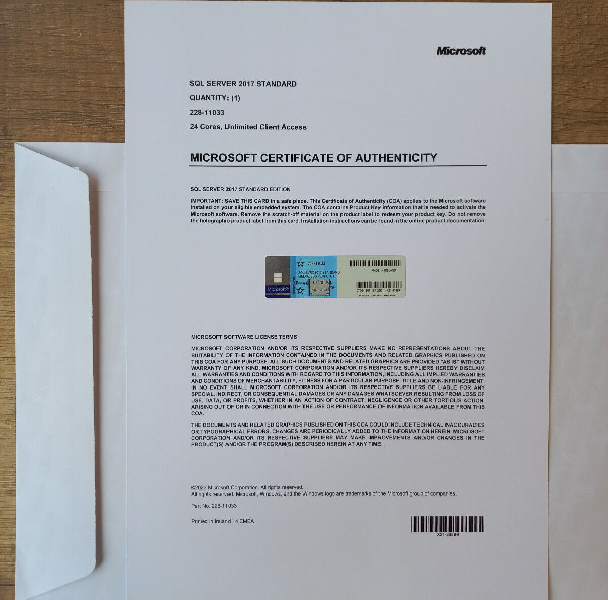 Microsoft SQL Server 2017 Standard 24 Core unlimitd User CAL Authentic 228-11033