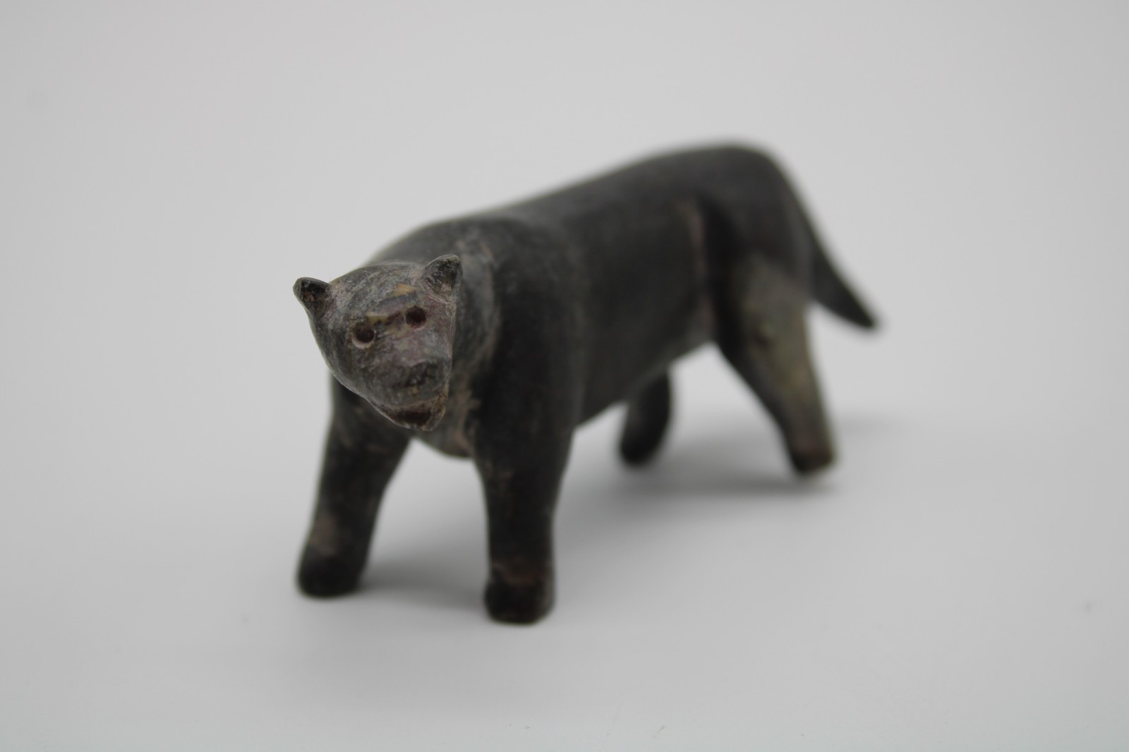19th Century Inupiat Inuit Carved Stone Hunting Wolf Effigy / Fetish - 2.8”