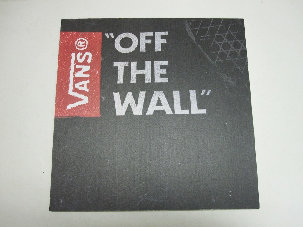 VANS skateboard Classic Off The Wall heavy corrugated display Flawless New