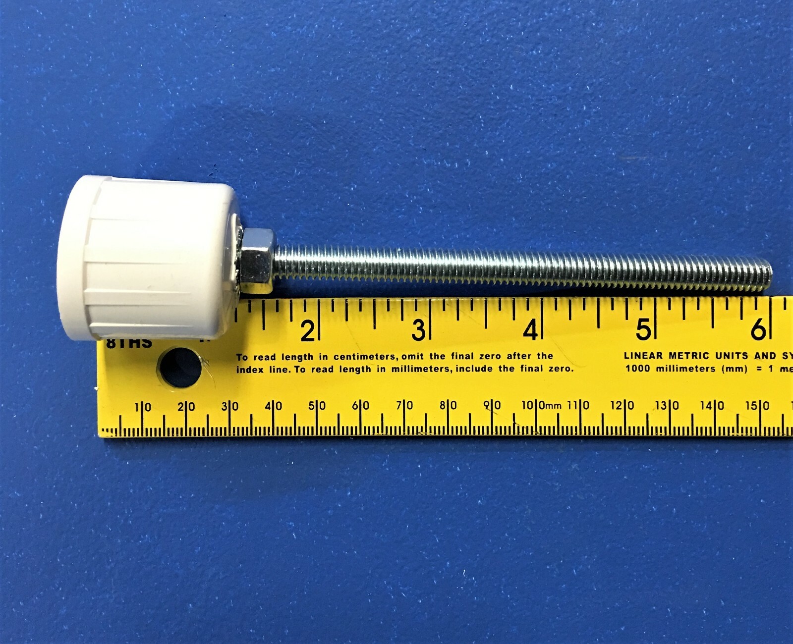 Dog Agility Equipment-12 Weave Pole Spikes/Stakes plus yellow pole placer combo!