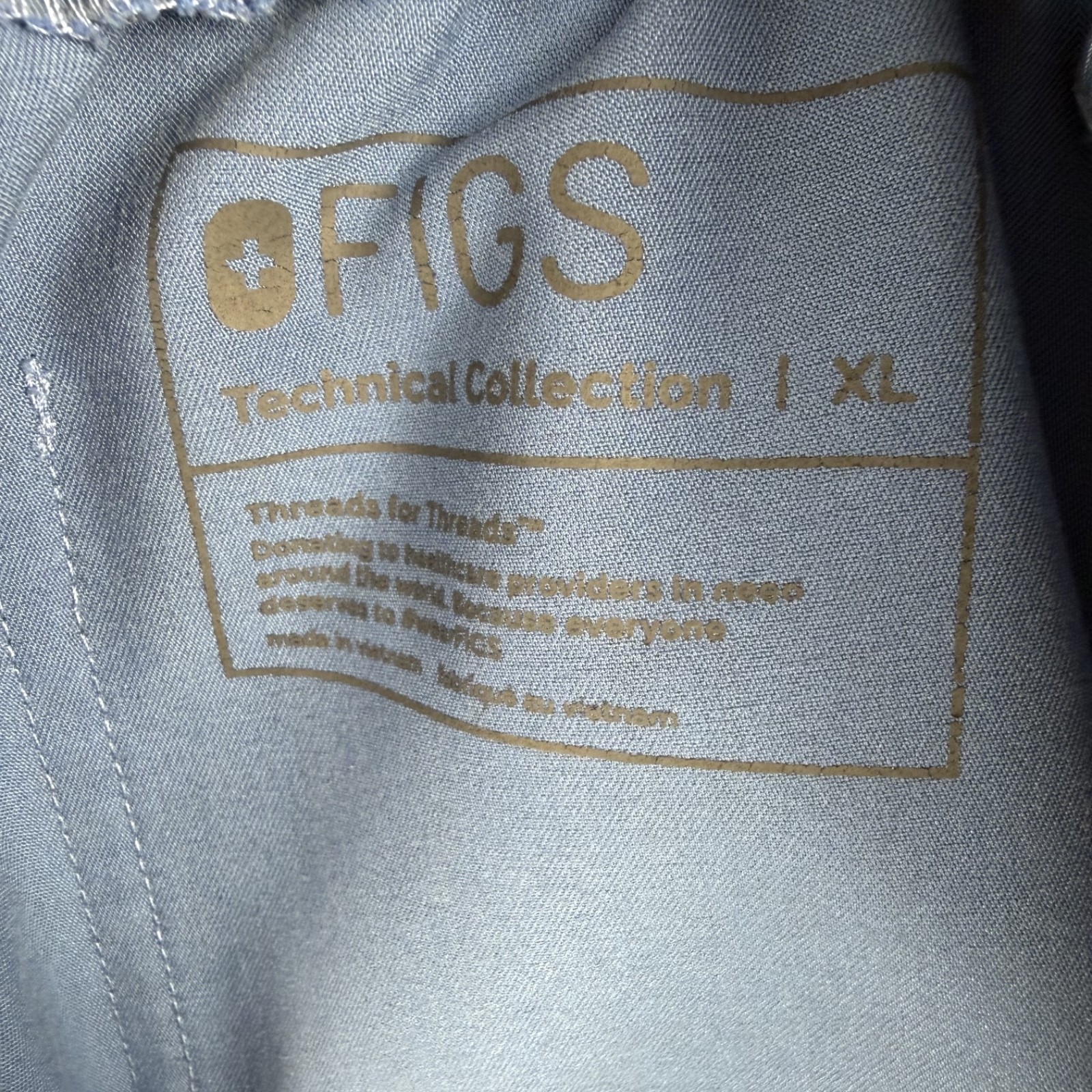 FIGS Scrub Set Women's XL Three-Pocket Scrub Top Yola Pants (DYED- PLEASE READ)