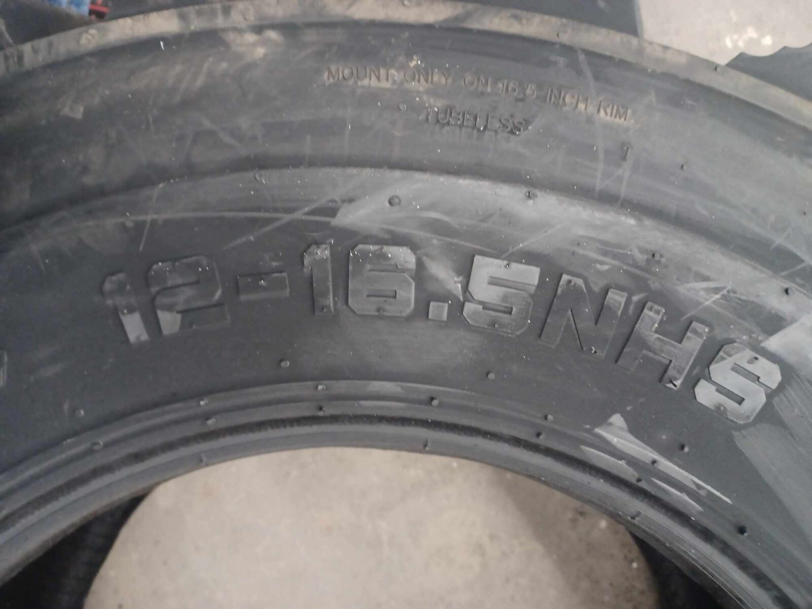 SET OF 4 12x16.5 TIRE NEW COSMETIC BLEM 12PLY R-4 12165 12 16.5