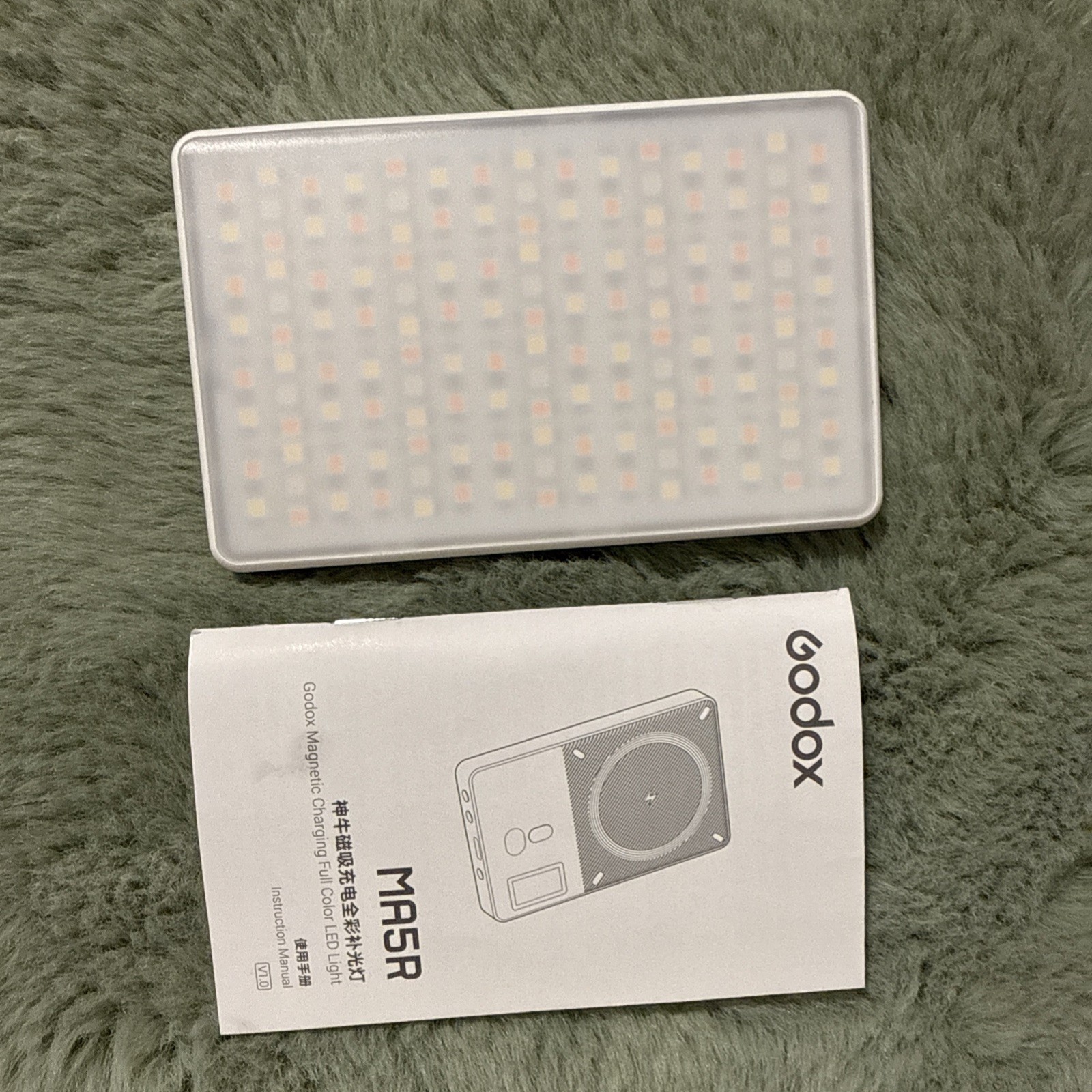 US Godox MA5R Full-Color RGB LED Light Magnetic Ultra-slim Wireless Power Bank
