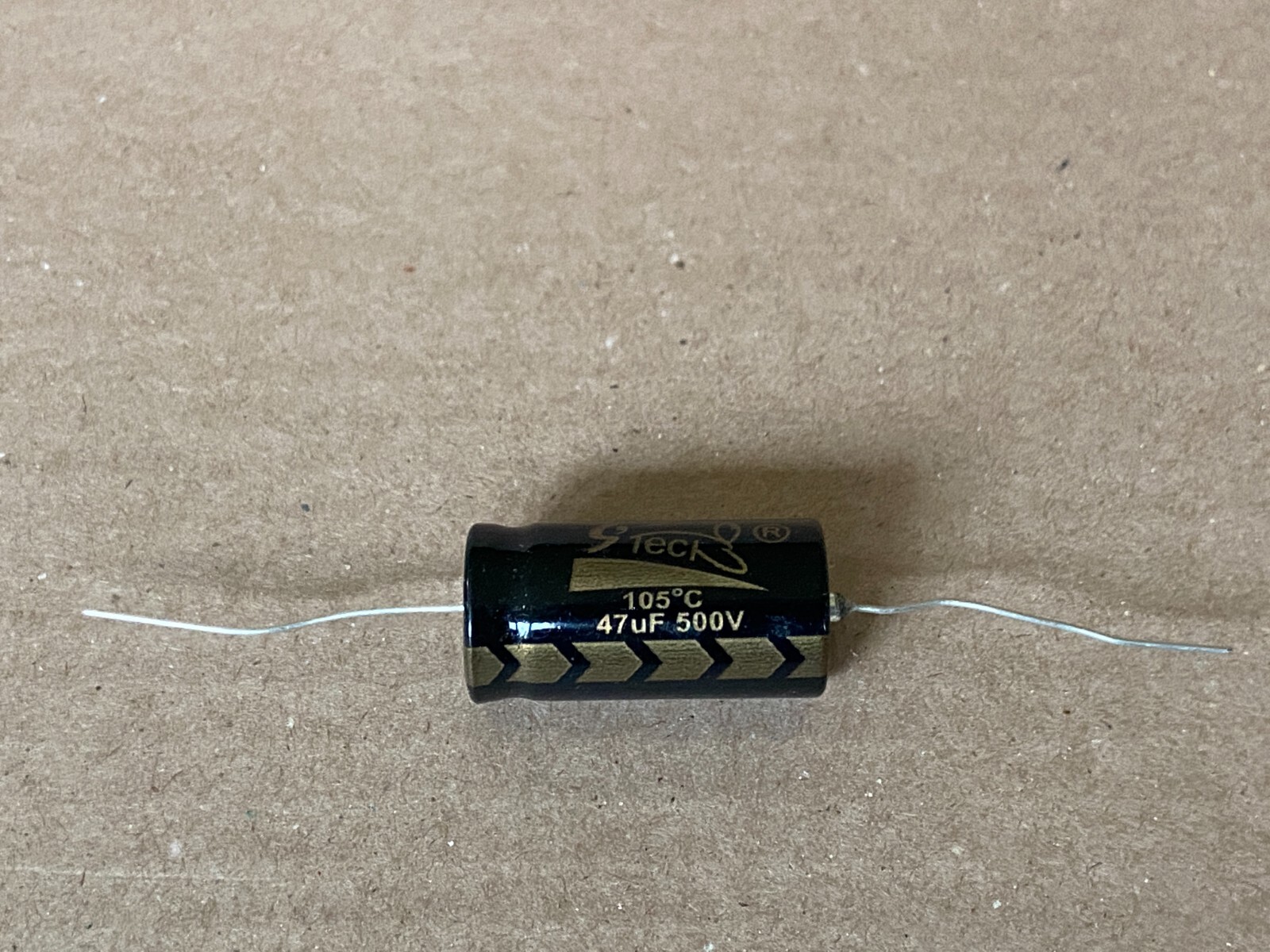 New 500v Axial Capacitor 4.7 8 10 16 22 33 40 47 100 uf Tube Amp Radio Repair